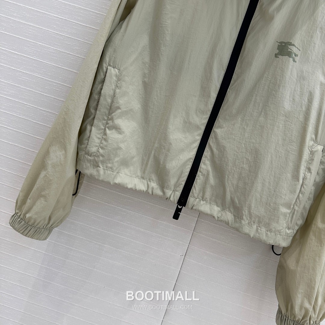 Burberry EKD Print Lightweight Nylon Hooded Jacket 버버리 EKD 프린트 라이트웨이트 나일론 후드 재킷 9