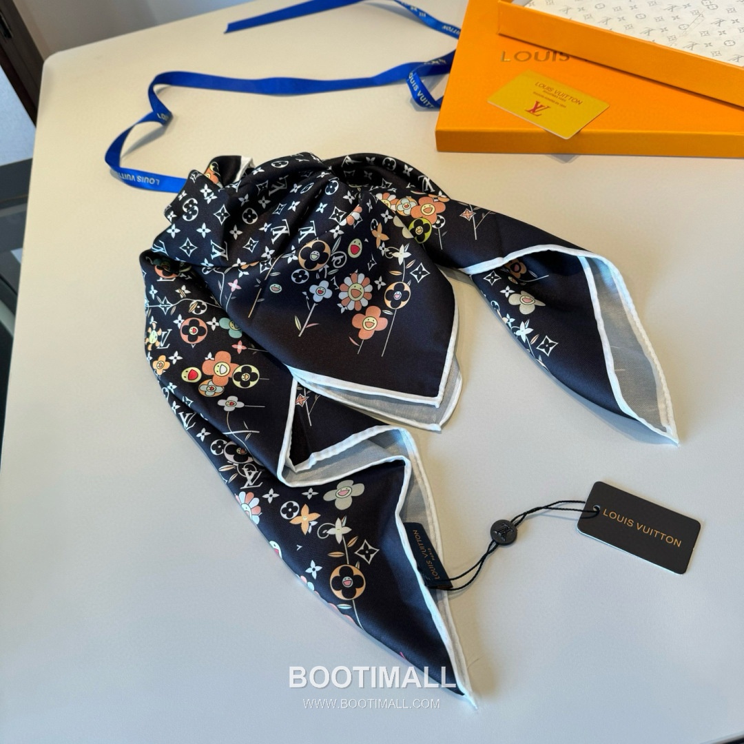 Louis Vuitton x Takashi Murakami Monogram Superflat Flowers Silk Square Scarf 100% Mulberry Silk Print Scarf 루이비통 x 무라카미 타카시 모노그램 슈퍼플랫 플라워 실크 스퀘어 스카프 90cm 6