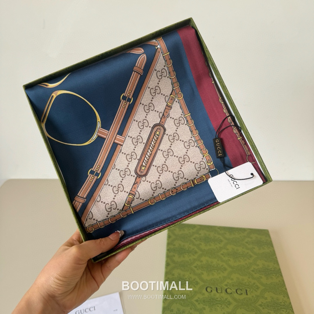 Gucci Archive Print Silk Square Scarf 100% Mulberry Silk Print Scarf 구찌 아카이브 프린트 실크 스퀘어 스카프 90cm 5