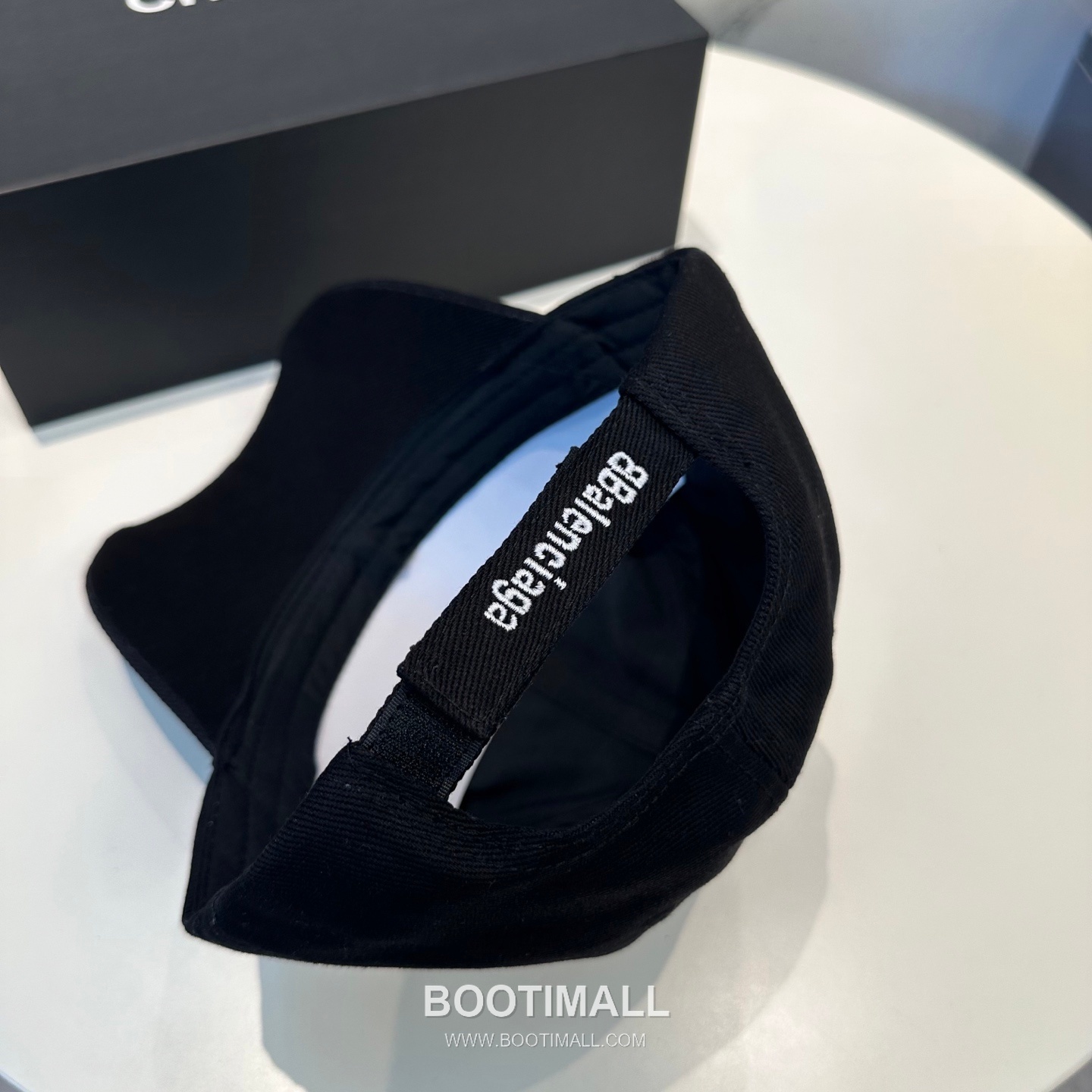 Balenciaga Embroidered Logo Cotton Baseball Cap 발렌시아가 자수 로고 코튼 베이스볼 캡 56cm 4