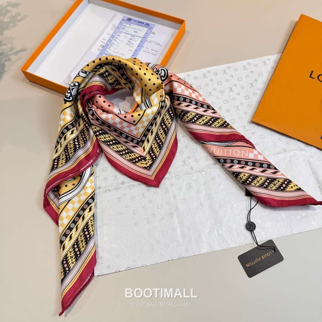 Louis Vuitton Chain Clover Monogram Silk Square Scarf 100% Silk Print Scarf 루이비통 체인 클로버 모노그램 실크 스퀘어 스카프 90cm 6