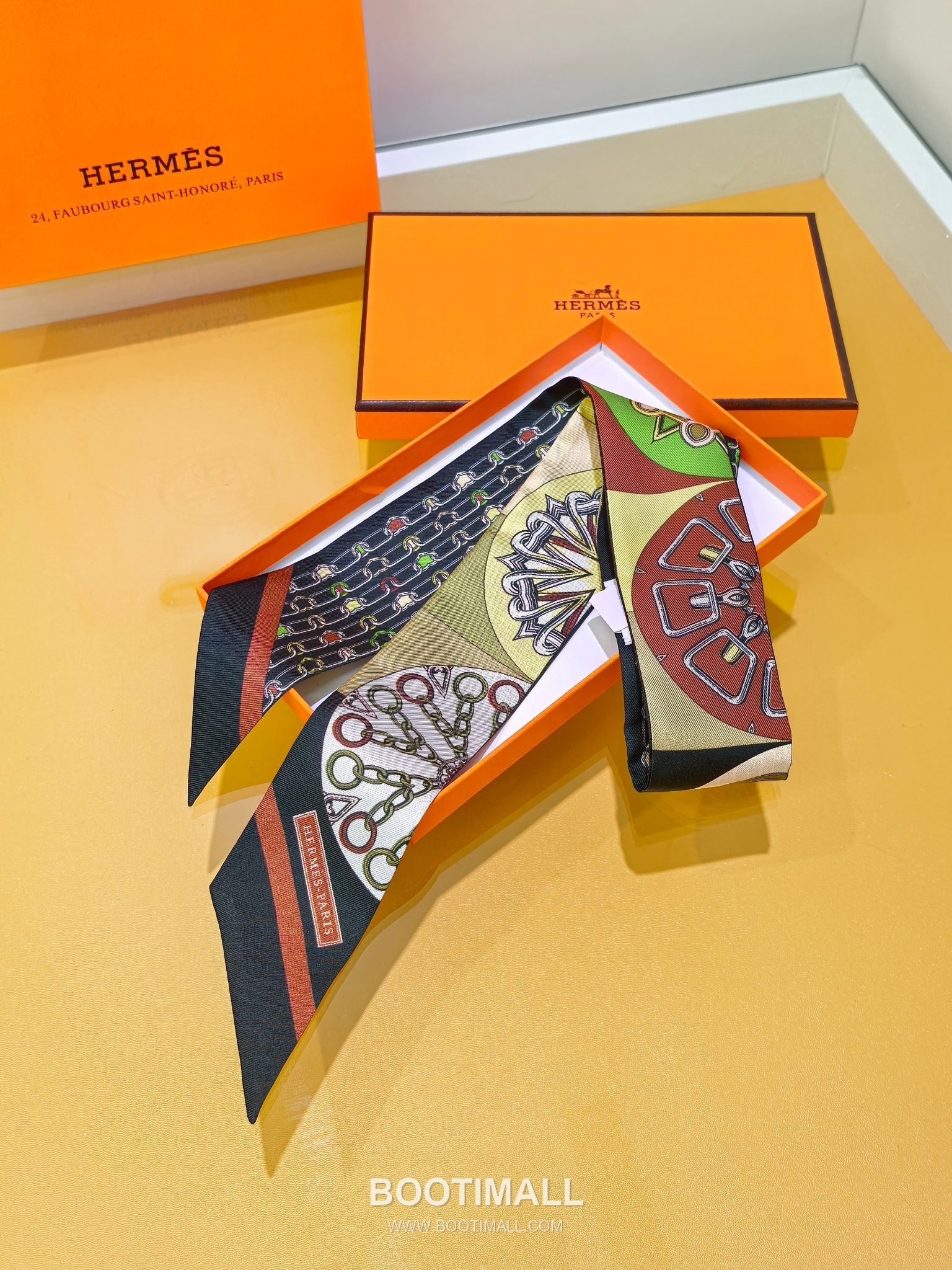 Hermes Splendid Bridle Floral Silk Twill Double Sided Twilly Scarf 100% Silk Print Scarf 에르메스 스플렌디드 브라이들 플로럴 실크 트윌 더블사이드 트윌리 스카프 PHMS2520 86cm 2
