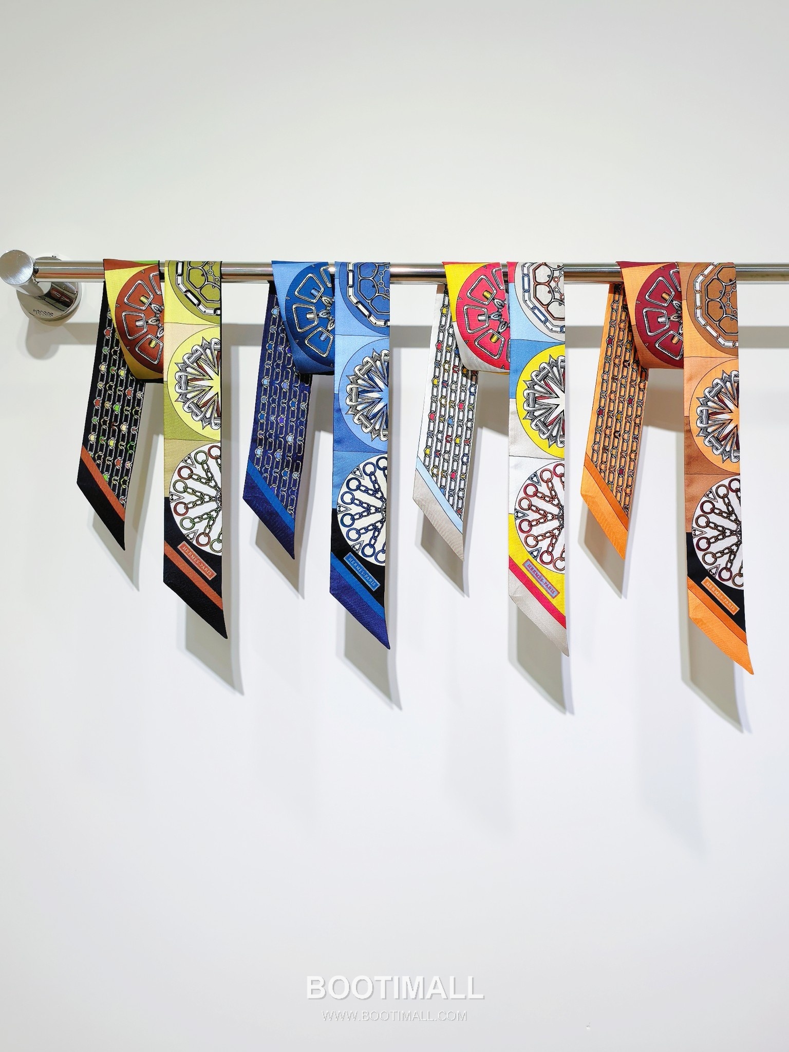 Hermes Splendid Bridle Floral Silk Twill Double Sided Twilly Scarf 100% Silk Print Scarf 에르메스 스플렌디드 브라이들 플로럴 실크 트윌 더블사이드 트윌리 스카프 PHMS2520 86cm 7