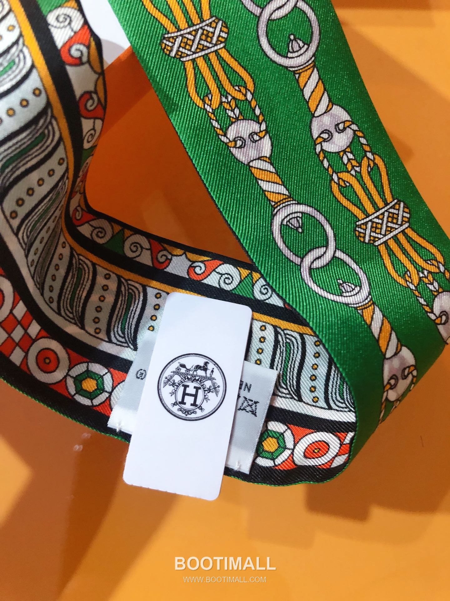 Hermes Splendid Bridle Floral Silk Twill Double Sided Twilly Scarf 100% Silk Print Scarf 에르메스 스플렌디드 브라이들 플로럴 실크 트윌 더블사이드 트윌리 스카프 PHMS2520 86cm 5