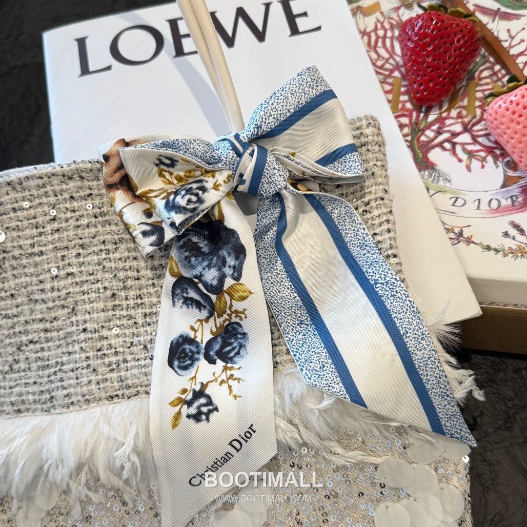 Dior Floral Silk Double Layer Twilly Scarf 100% Silk Print Scarf 디올 플로럴 실크 더블레이어 트윌리 스카프 100cm 9