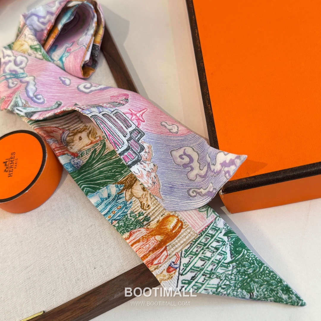 Hermes City of Light Silk Twill Double Sided Twilly Scarf 100% Silk Print Scarf 에르메스 시티 오브 라이트 실크 트윌 더블사이드 트윌리 스카프 86cm 8