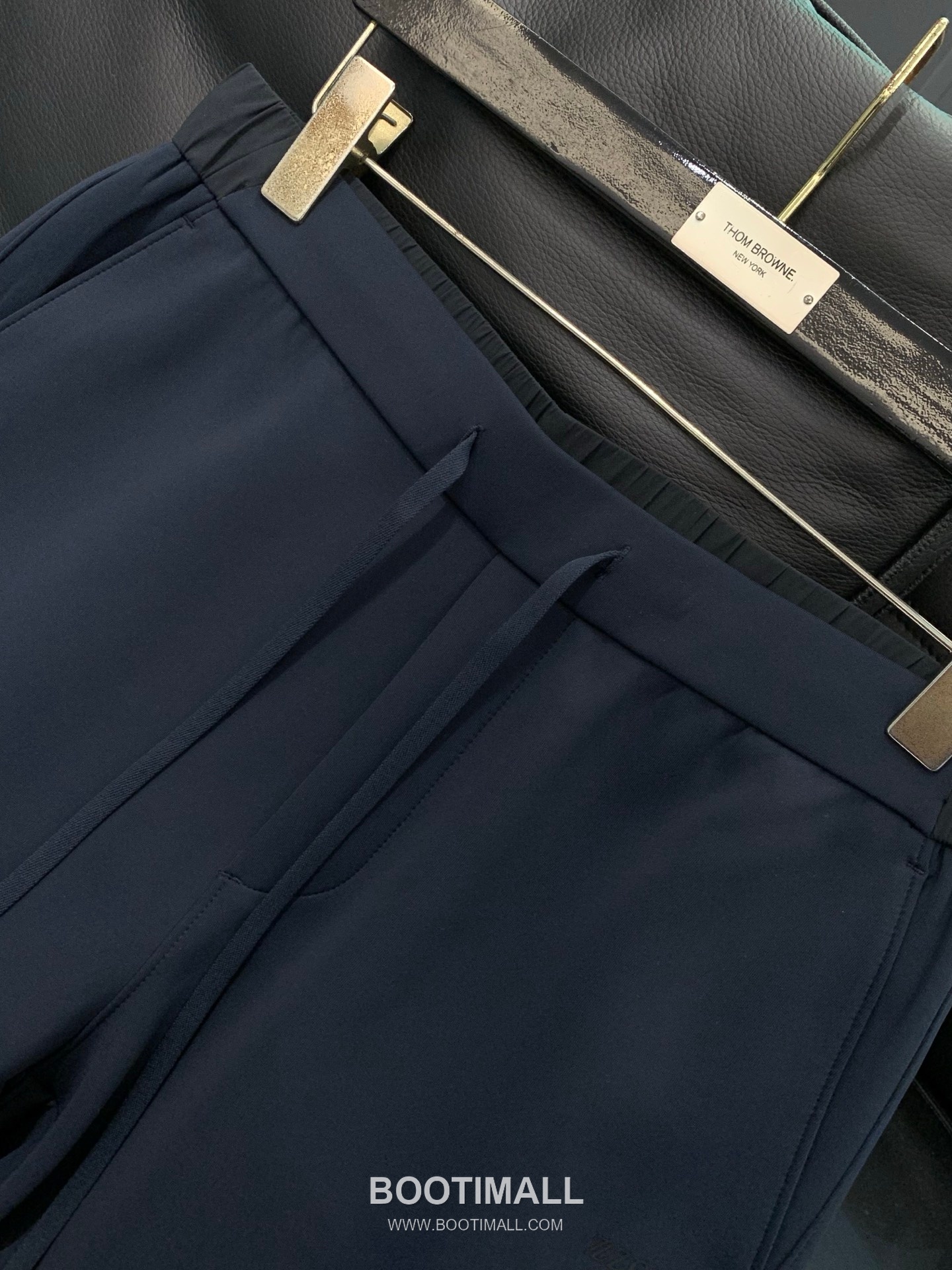 Zegna SS26 Cotton Blend Zip Jacket and Pants Set with Logo Print 제냐 SS26 코튼 혼방 집 재킷 팬츠 세트 로고 프린트 12