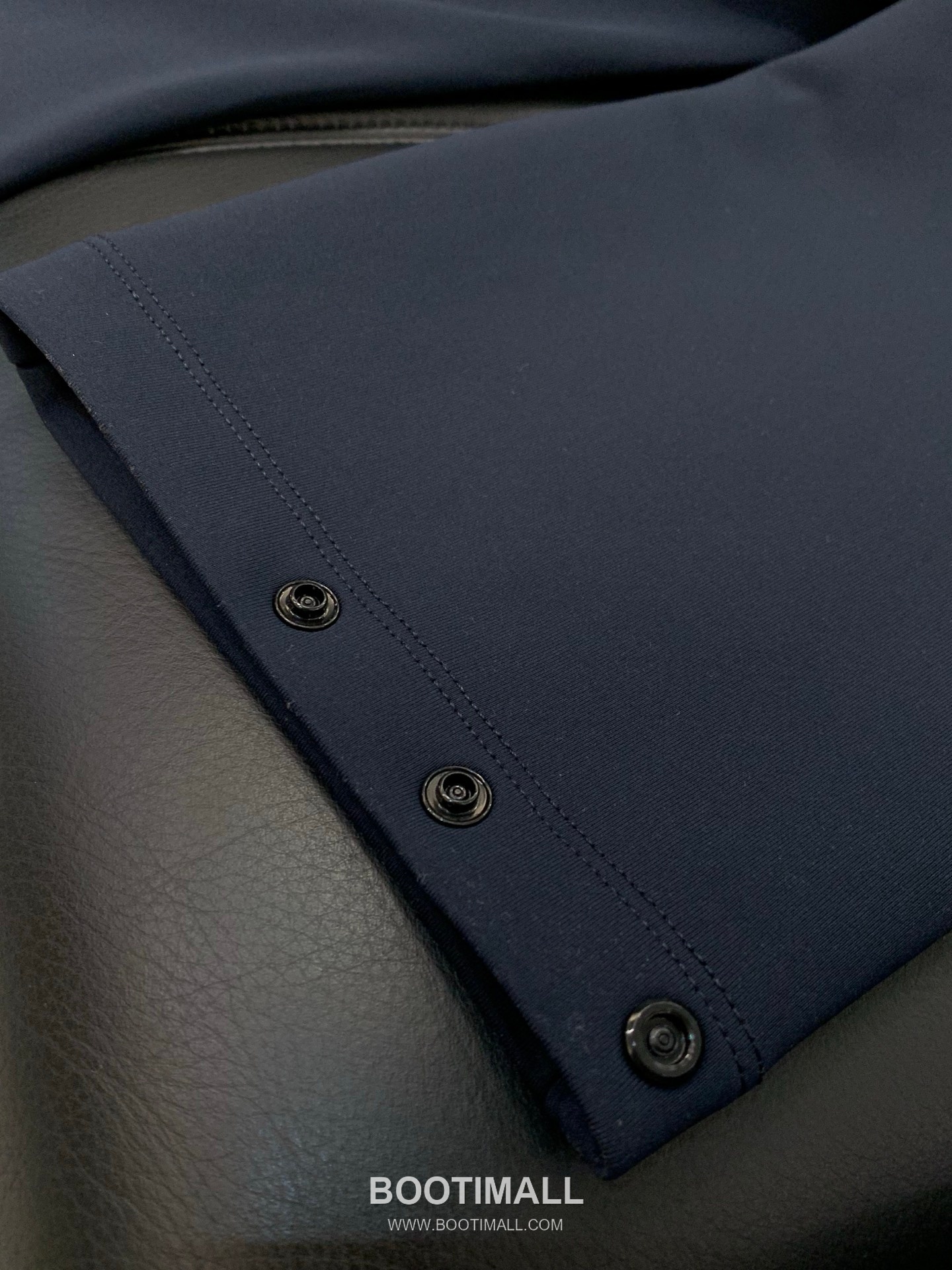 Zegna SS26 Cotton Blend Zip Jacket and Pants Set with Logo Print 제냐 SS26 코튼 혼방 집 재킷 팬츠 세트 로고 프린트 15