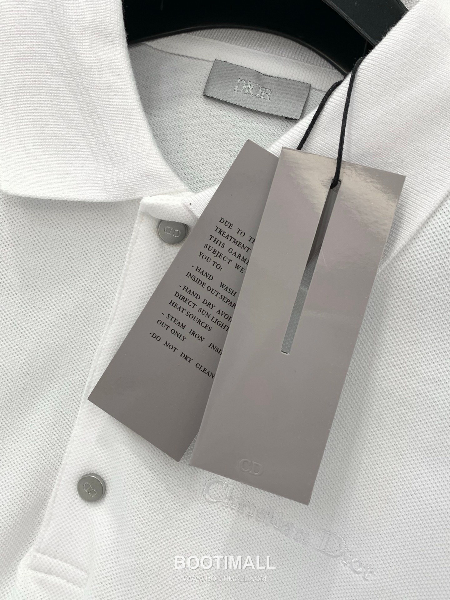 Dior SS26 Cotton Collared Short Sleeve T-Shirt with Embroidered Logo 디올 SS26 코튼 카라 반팔 티셔츠 자수 로고 6