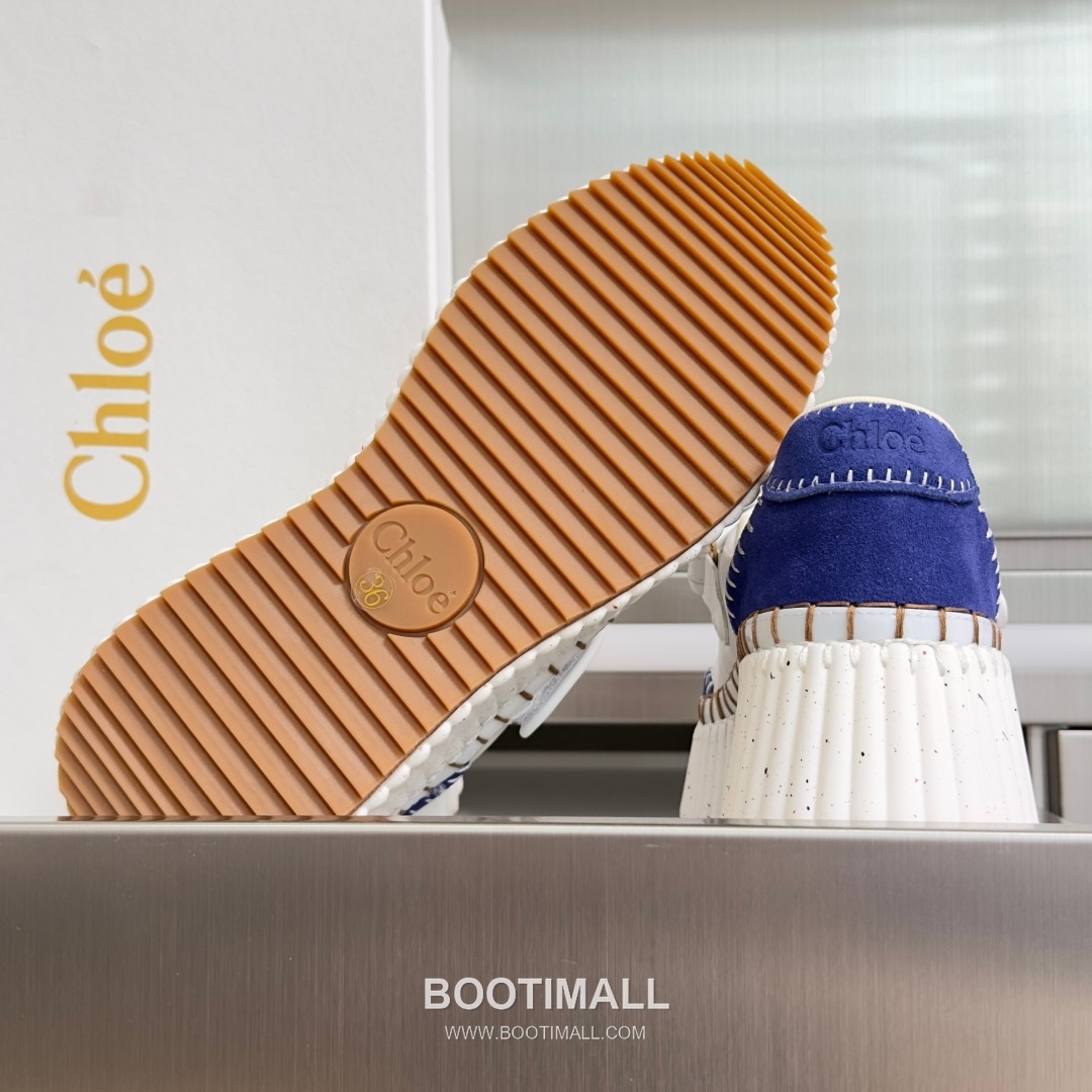 Chloé Nama Calfskin Suede Wedge Platform Sneakers with Velcro Strap Detail 끌로에 나마 카프스킨 스웨이드 웨지 플랫폼 스니커즈 7.5cm 9