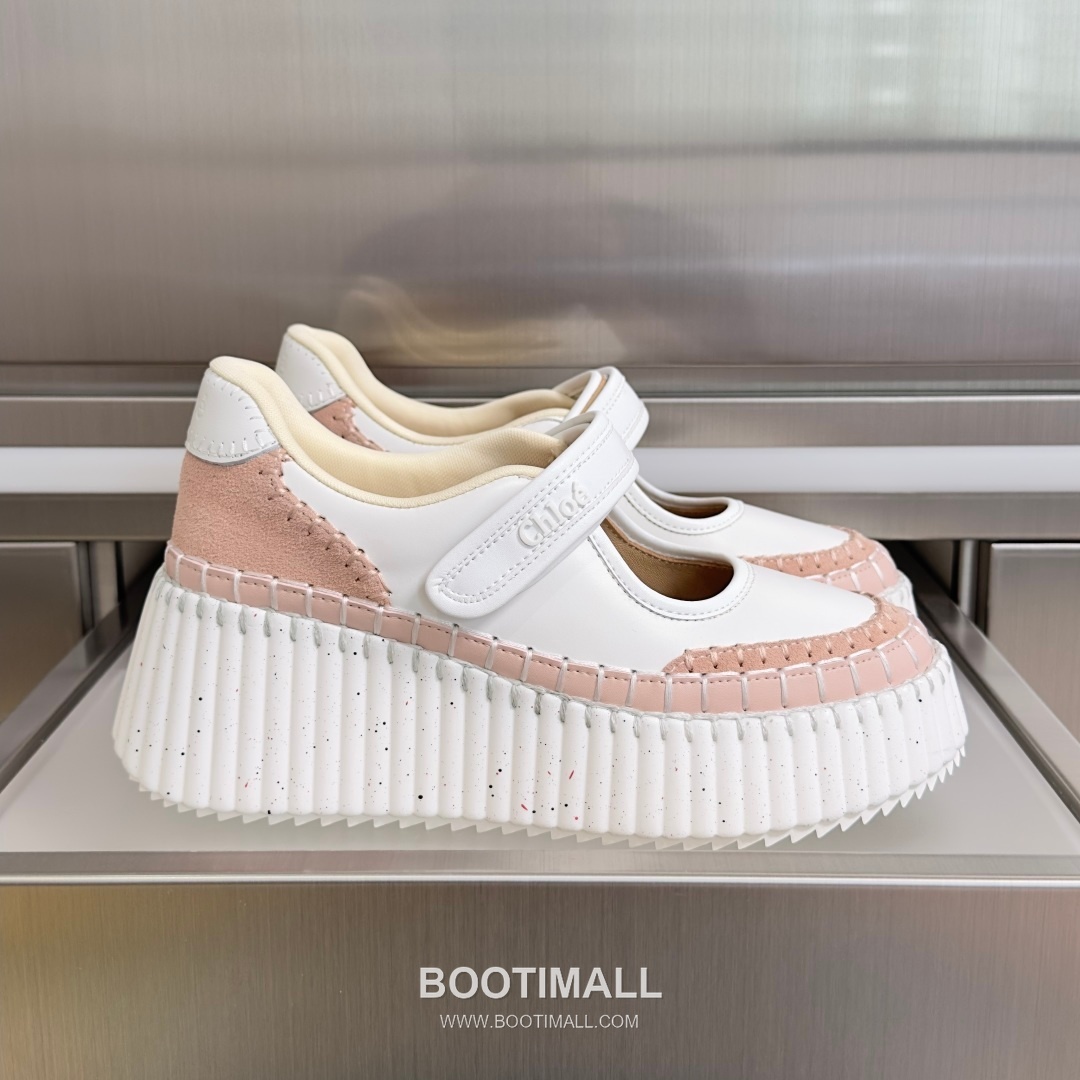 Chloé Nama Calfskin Suede Wedge Platform Sneakers with Velcro Strap Detail 끌로에 나마 카프스킨 스웨이드 웨지 플랫폼 스니커즈 7.5cm 1