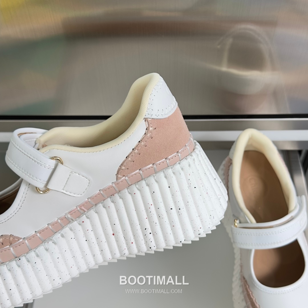 Chloé Nama Calfskin Suede Wedge Platform Sneakers with Velcro Strap Detail 끌로에 나마 카프스킨 스웨이드 웨지 플랫폼 스니커즈 7.5cm 7