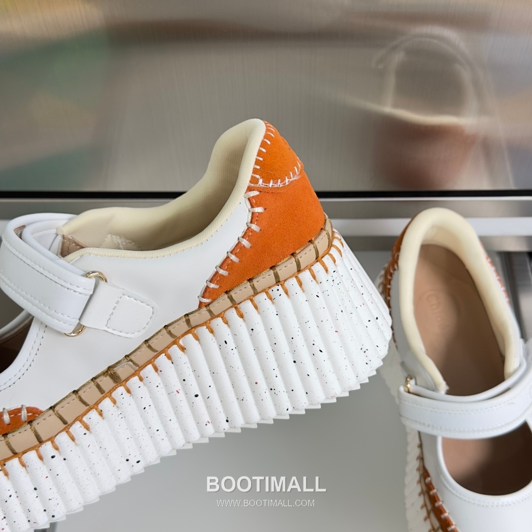 Chloé Nama Calfskin Suede Wedge Platform Sneakers with Velcro Strap Detail 끌로에 나마 카프스킨 스웨이드 웨지 플랫폼 스니커즈 7.5cm 7