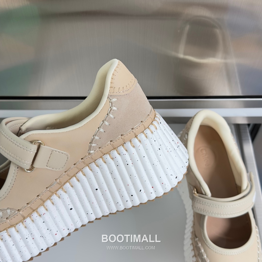 Chloé Nama Calfskin Suede Wedge Platform Sneakers with Velcro Strap Detail 끌로에 나마 카프스킨 스웨이드 웨지 플랫폼 스니커즈 7.5cm 7
