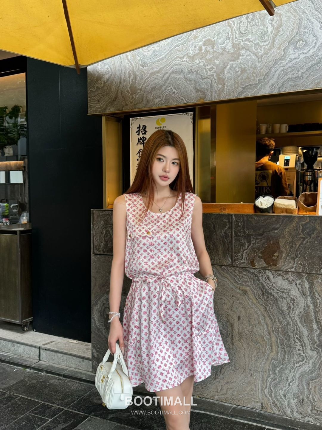 Louis Vuitton 2026 S/S Polyester Sleeveless Dress Logo Detail 루이비통 폴리에스터 슬리브리스 드레스 로고 디테일 1