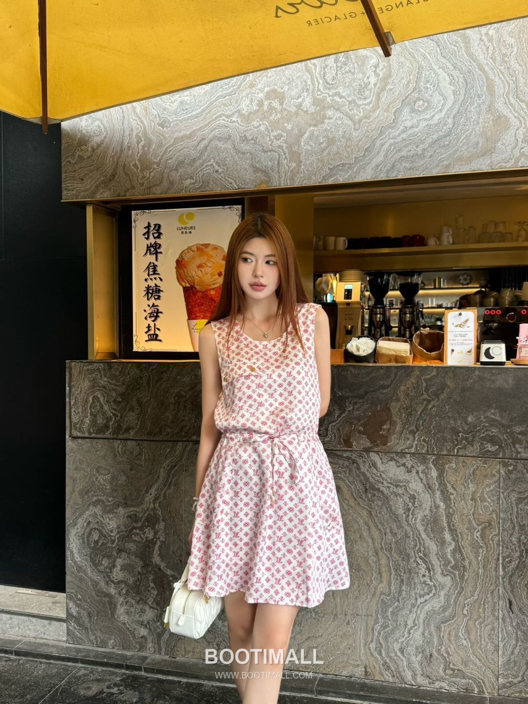 Louis Vuitton 2026 S/S Polyester Sleeveless Dress Logo Detail 루이비통 폴리에스터 슬리브리스 드레스 로고 디테일 8