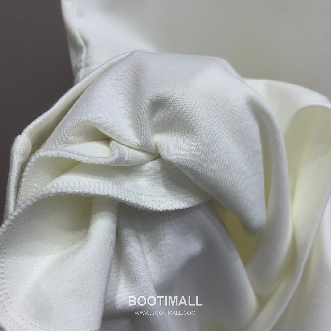 Burberry 2026 S/S Polyester Sleeveless Dress Panelled Waist Detail 버버리 폴리에스터 슬리브리스 드레스 패널드 허리 디테일 17