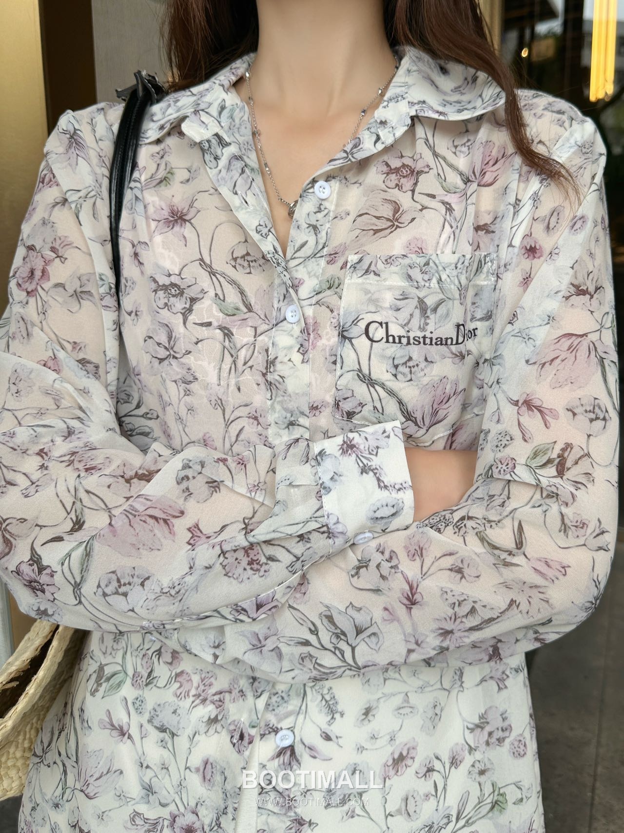 Dior 2026 S/S Silk Sheer Shirt Botanical Print Embroidered Pocket 디올 실크 시어 셔츠 보태니컬 프린트 자수 포켓 3