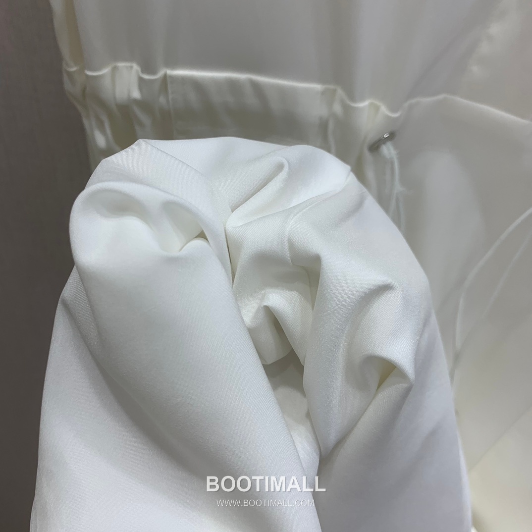 Dior 2026 S/S Cotton Polyester Dress Utility Style Adjustable Waist Drawstring 디올 코튼 폴리에스터 드레스 유틸리티 스타일 허리 스트링 디테일 16