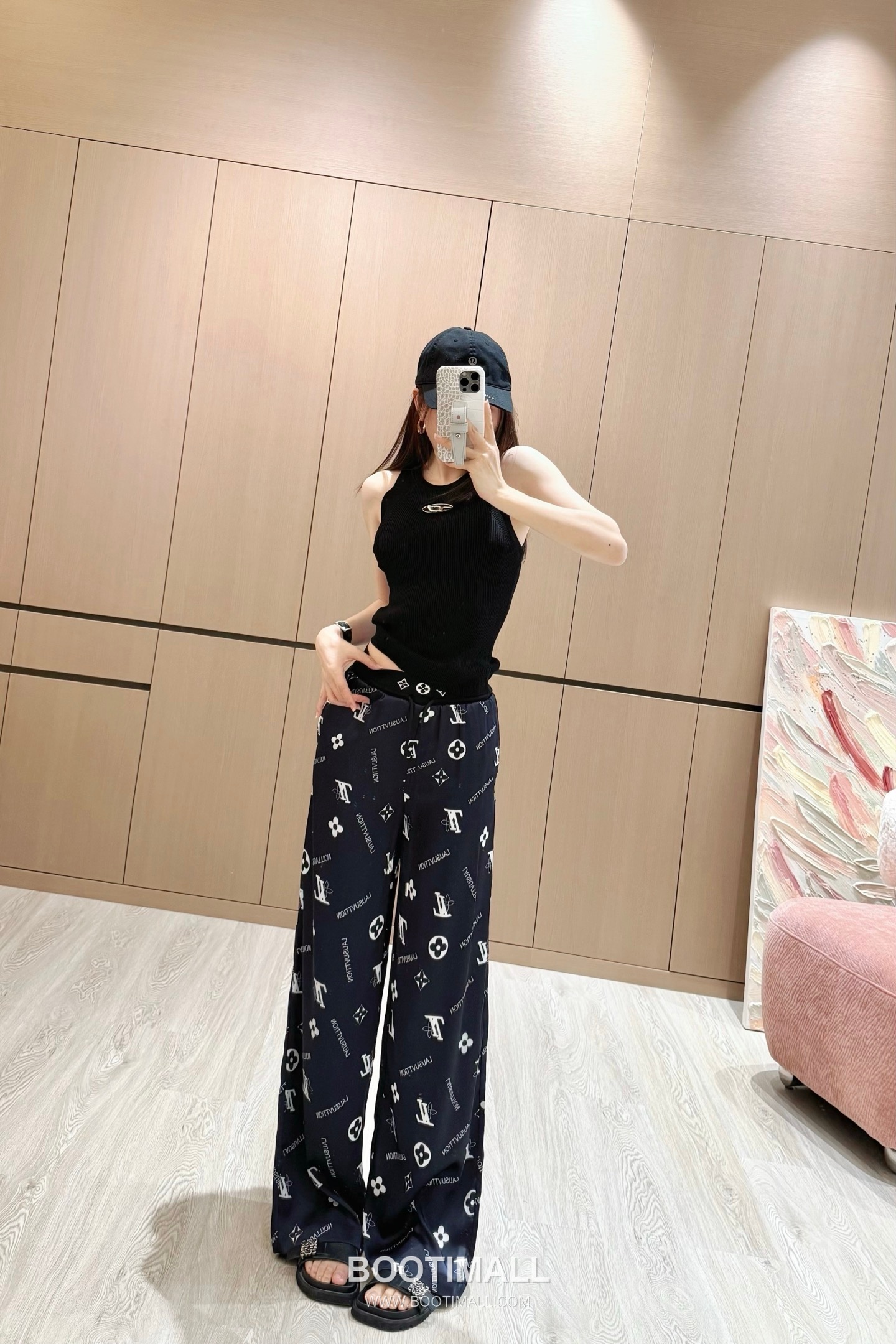 Louis Vuitton 2026 S/S Cotton Polyester Pants Webbing Print Logo Detail 루이비통 코튼 폴리에스터 팬츠 웨빙 프린트 로고 디테일 12