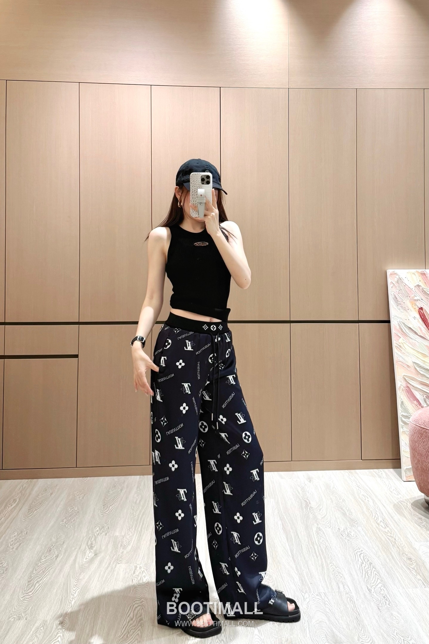 Louis Vuitton 2026 S/S Cotton Polyester Pants Webbing Print Logo Detail 루이비통 코튼 폴리에스터 팬츠 웨빙 프린트 로고 디테일 13