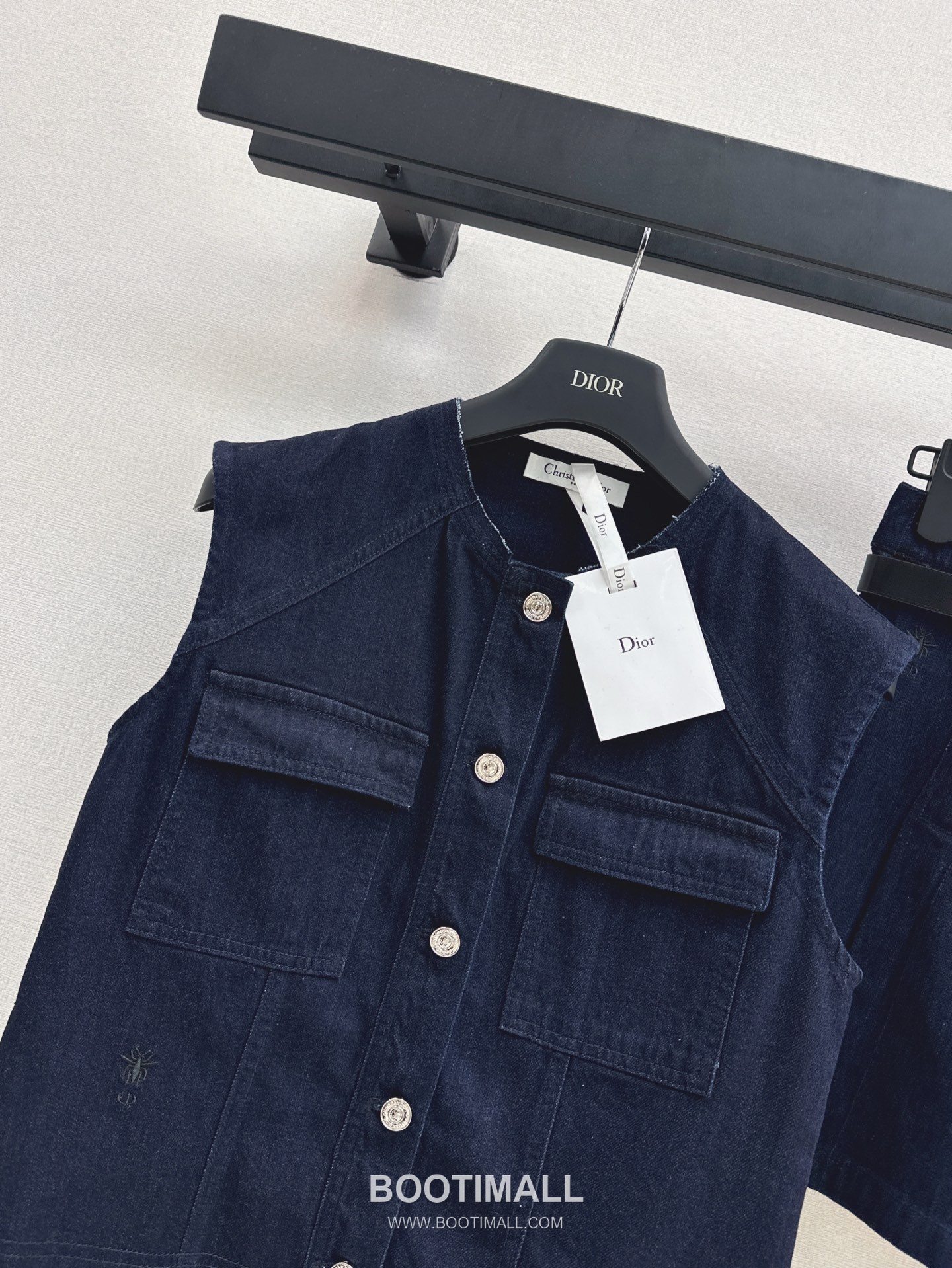 Dior 2025 S/S Denim Vest Skirt Set Belt Detail CD Logo 디올 데님 베스트 스커트 세트 벨트 디테일 CD 로고 10