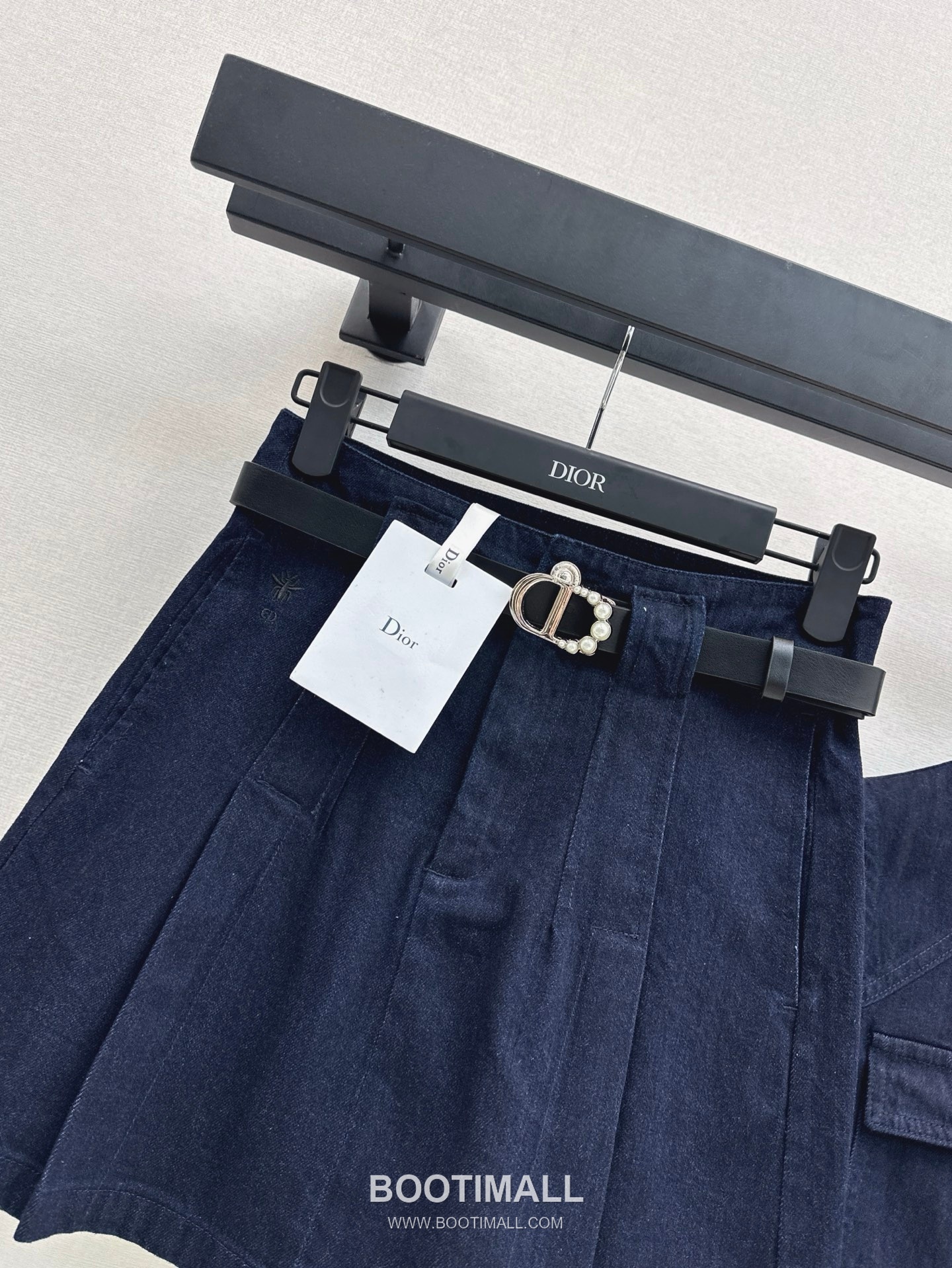 Dior 2025 S/S Denim Vest Skirt Set Belt Detail CD Logo 디올 데님 베스트 스커트 세트 벨트 디테일 CD 로고 18