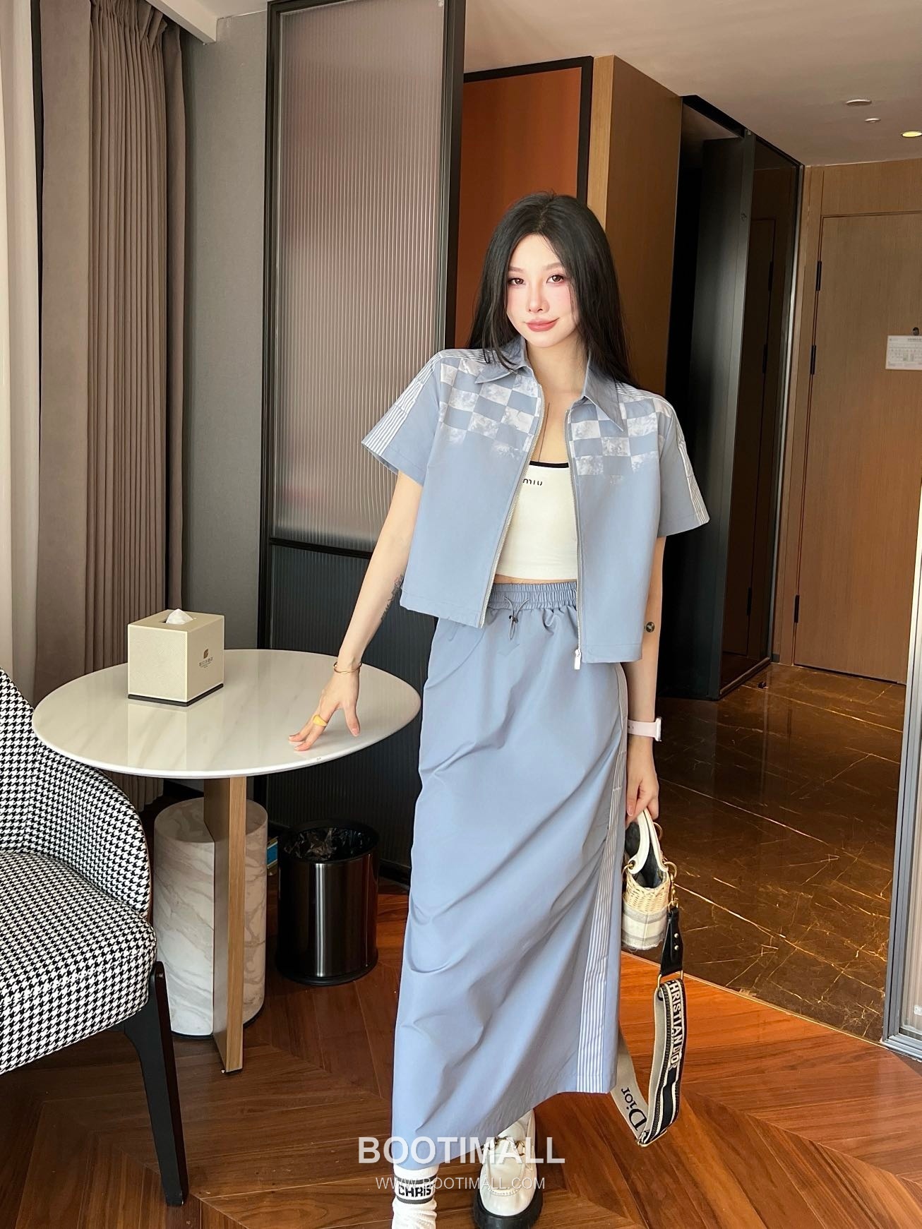 Dior 2026 S/S Cotton Polyester Set Check Print Top Skirt Logo Detail 디올 코튼 폴리에스터 세트 체크 프린트 탑 스커트 로고 디테일 3