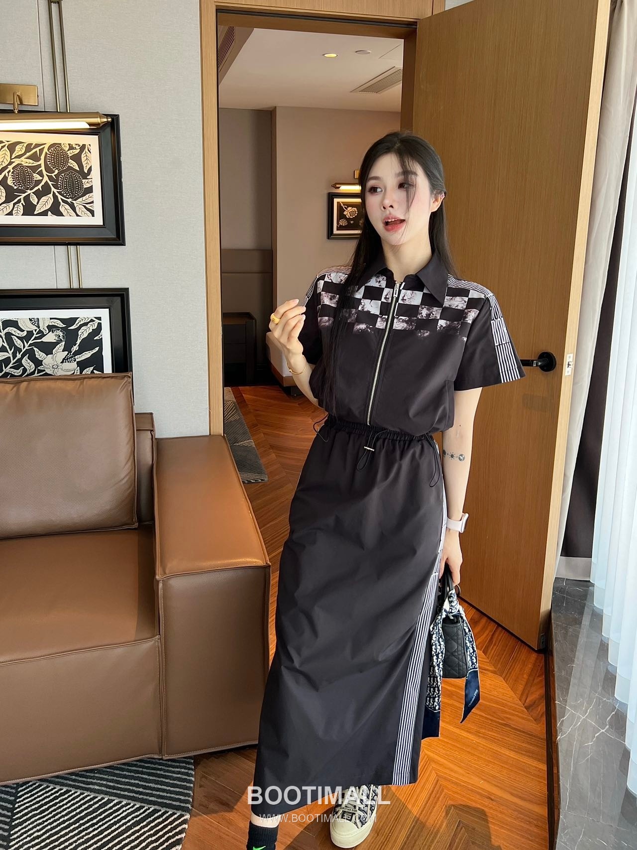 Dior 2026 S/S Cotton Polyester Set Check Print Top Skirt Logo Detail 디올 코튼 폴리에스터 세트 체크 프린트 탑 스커트 로고 디테일 4