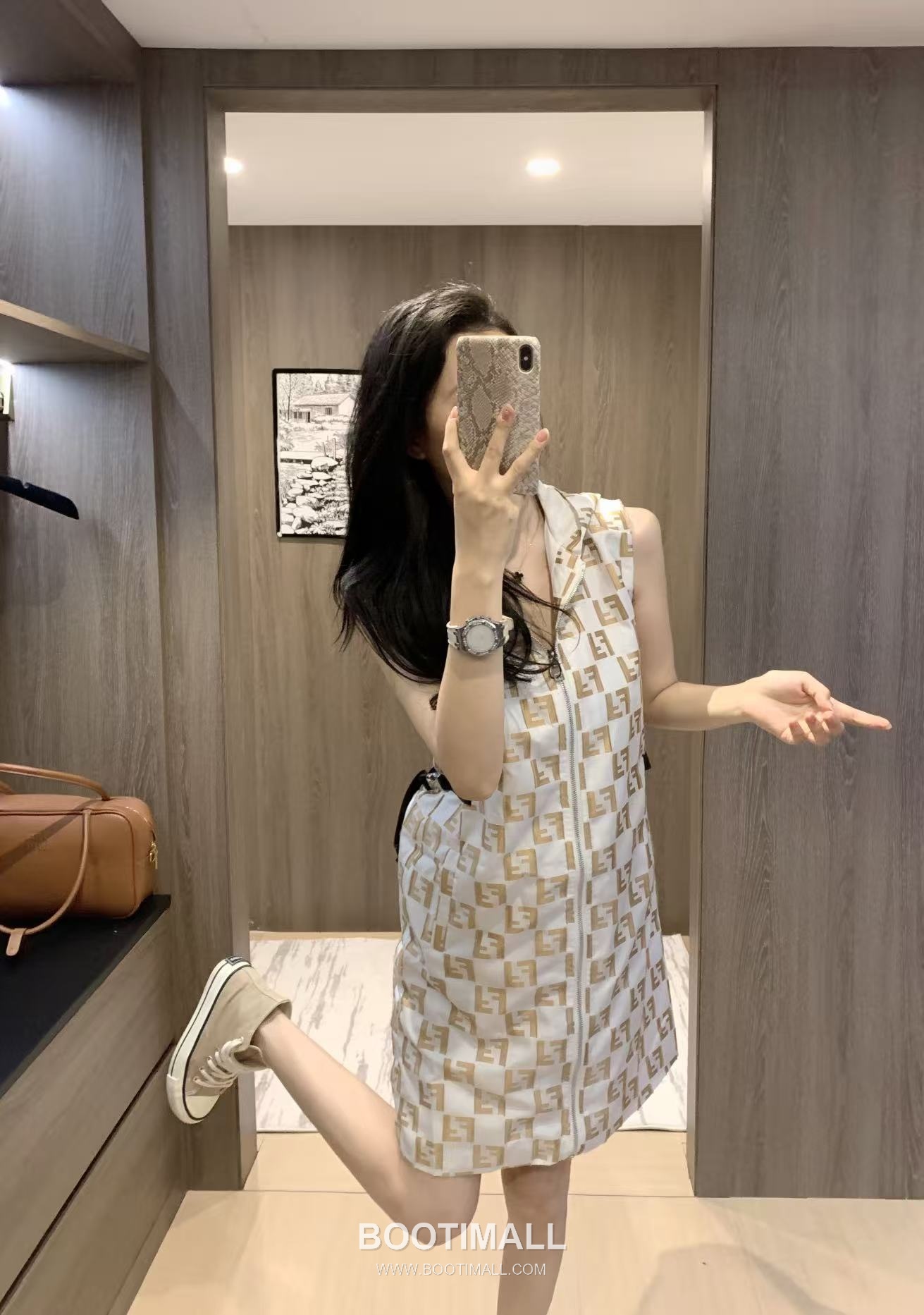 Fendi 2026 S/S Cotton Polyester Sleeveless Dress Check Jacquard Logo Detail 펜디 코튼 폴리에스터 슬리브리스 드레스 체크 자카드 로고 디테일 9