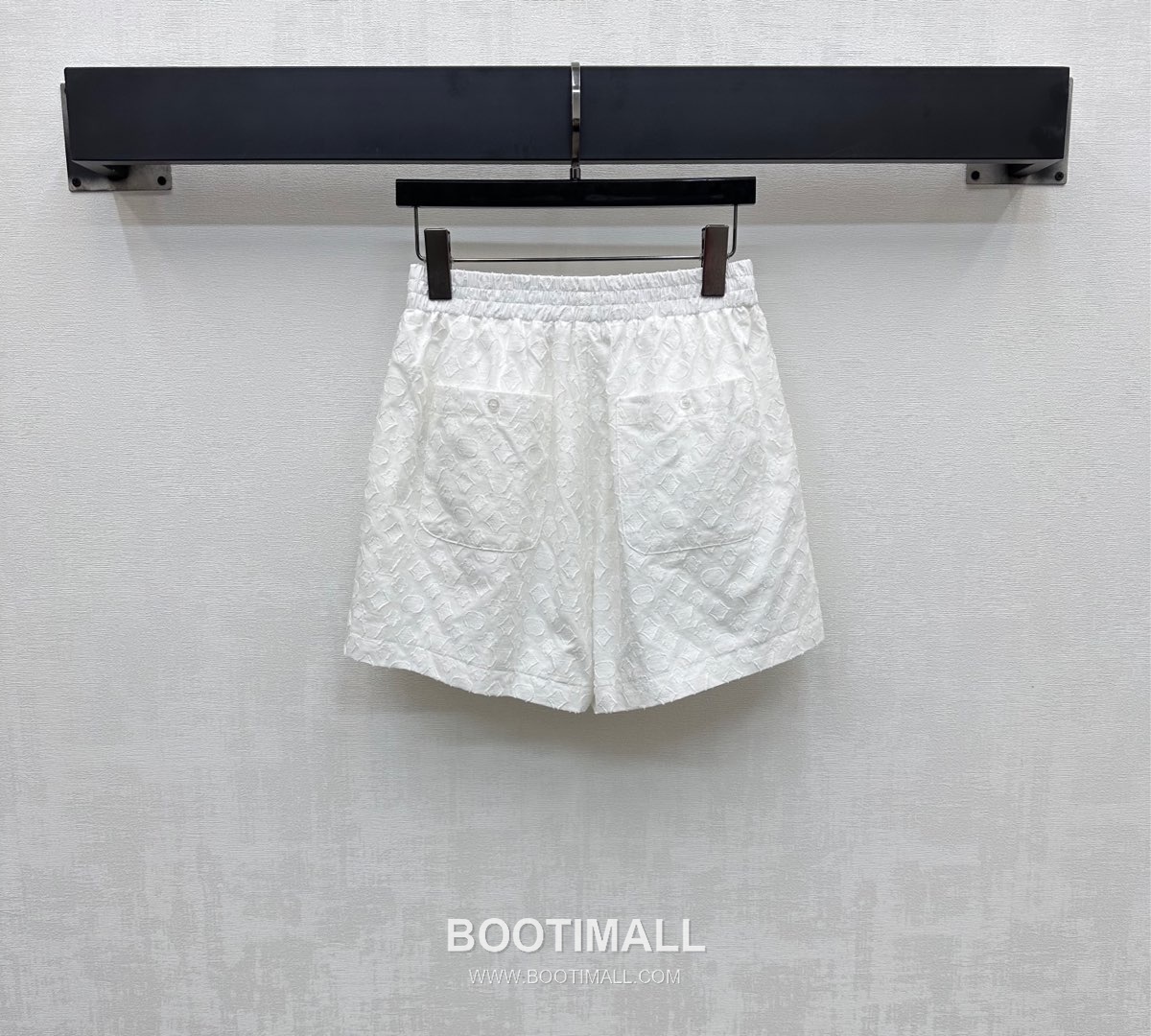 Louis Vuitton 2026 S/S Cotton Twill Shirt Jacquard Patchwork Logo Detail 루이비통 코튼 트윌 셔츠 자카드 패치워크 로고 디테일 23