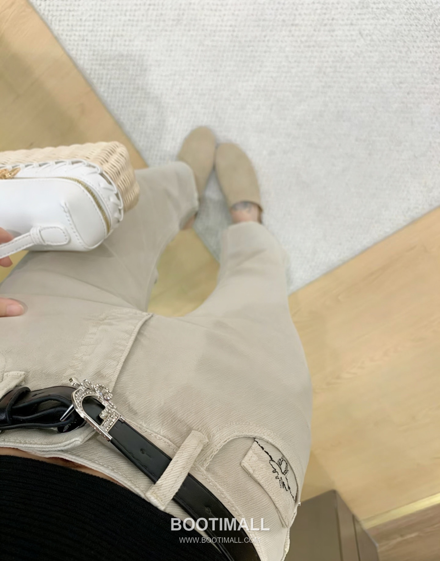 Dior 2026 S/S Cotton Polyester Pants Slim Straight Fit Logo Detail 디올 코튼 폴리에스터 팬츠 슬림 스트레이트 핏 로고 디테일 18