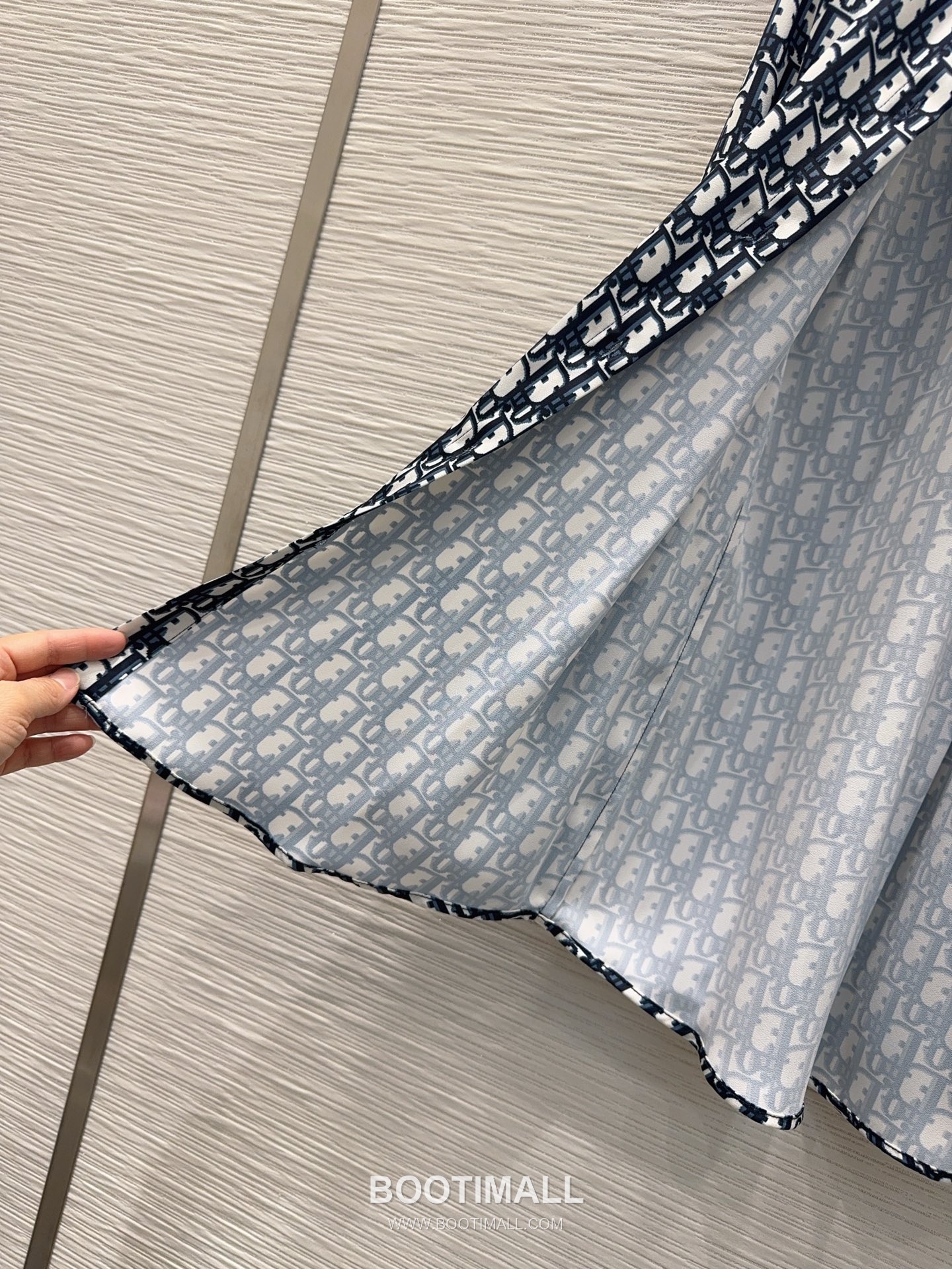 Dior 2026 S/S Cotton Shirt Allover Monogram Print Logo Detail 디올 코튼 셔츠 올오버 모노그램 프린트 로고 디테일 17