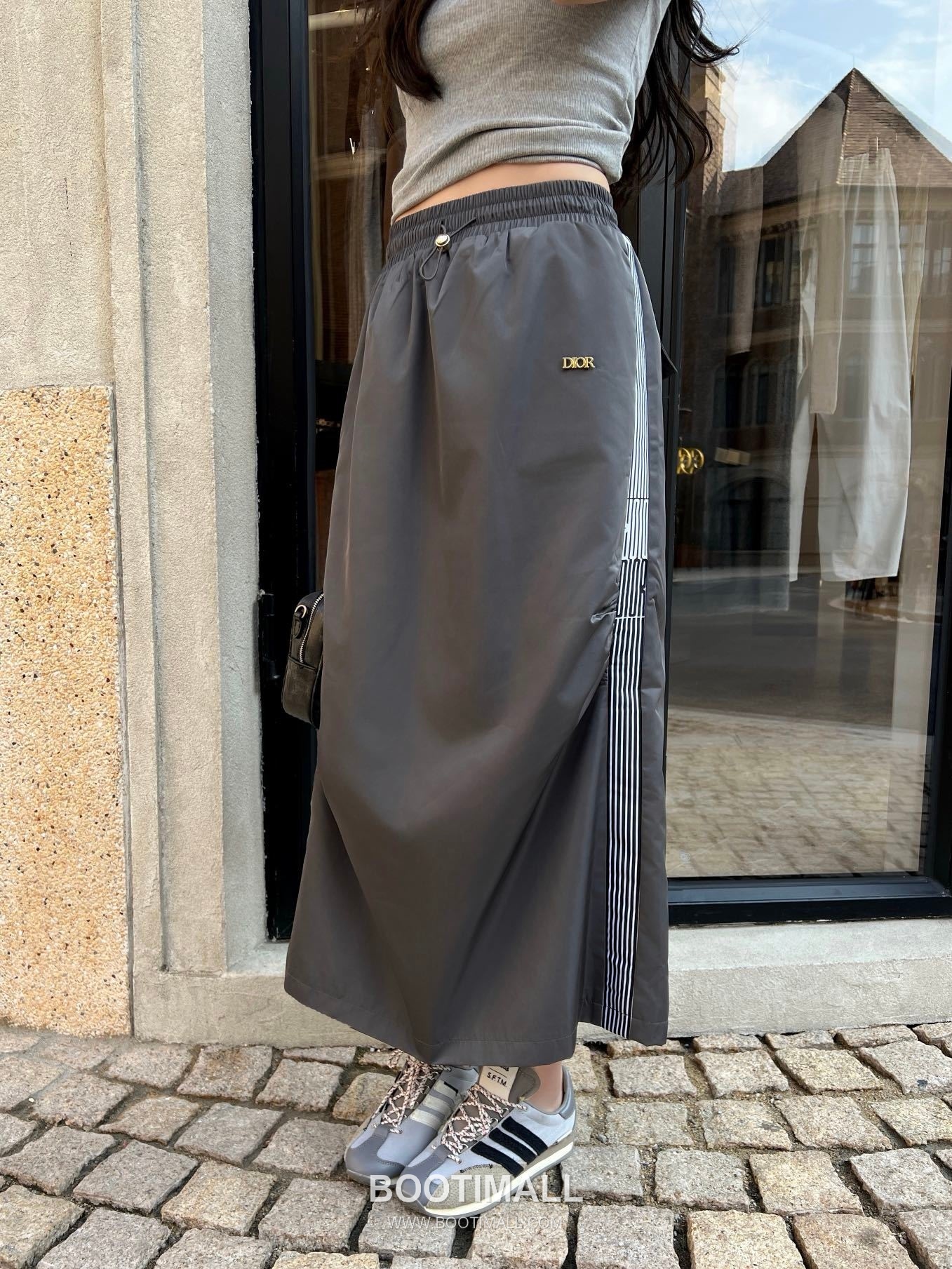 Prada 2026 S/S Polyester Skirt Elastic Waist Webbing Logo Detail 프라다 폴리에스터 스커트 밴딩 웨빙 로고 디테일 6
