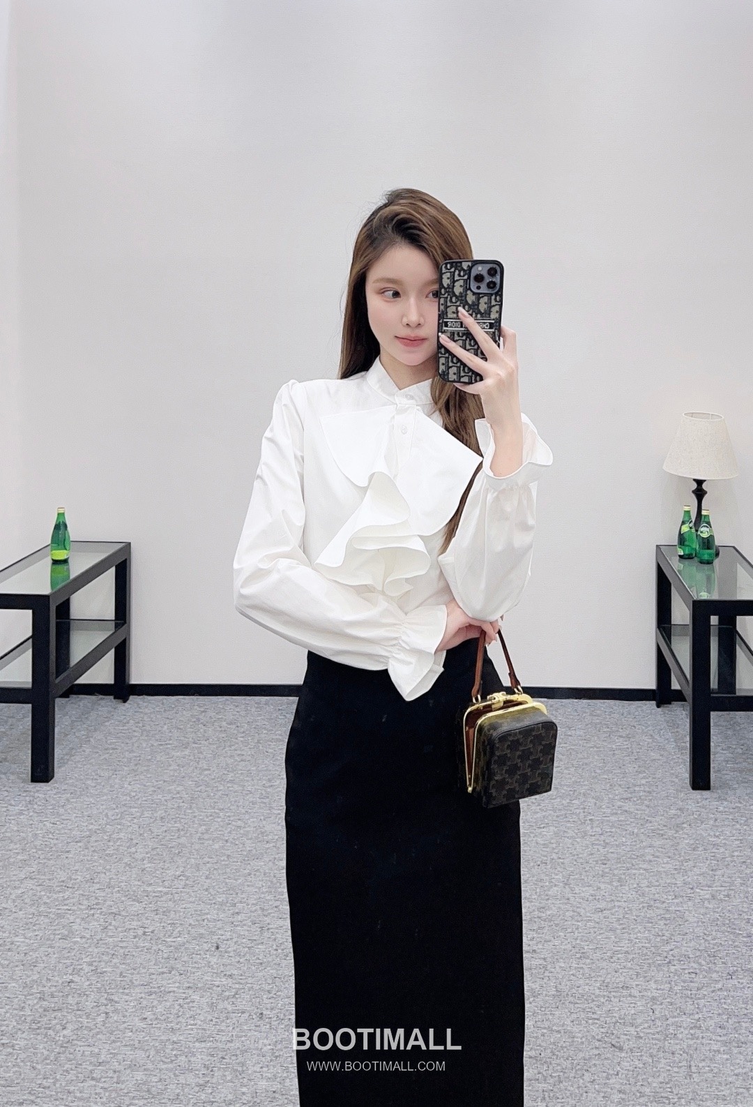 Dior 2026 S/S Cotton Twill Shirt Ruffle Collar Embroidered Bee Logo 디올 코튼 트윌 셔츠 러플 칼라 자수 비 로고 1