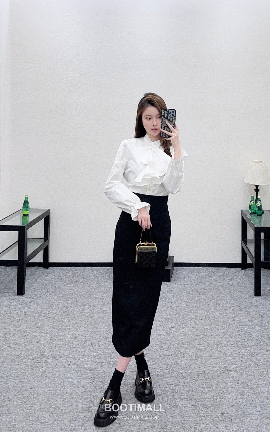 Dior 2026 S/S Cotton Twill Shirt Ruffle Collar Embroidered Bee Logo 디올 코튼 트윌 셔츠 러플 칼라 자수 비 로고 4