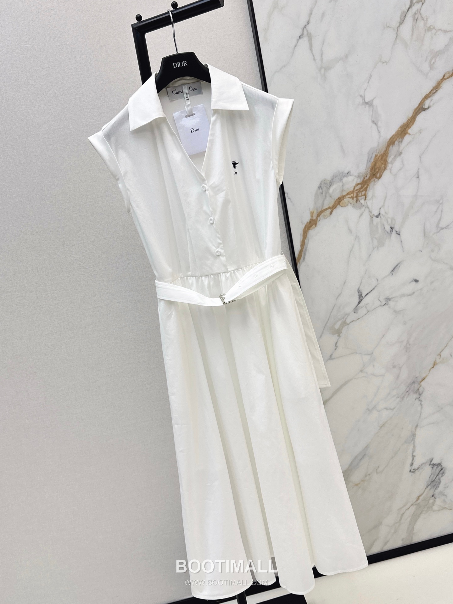 Dior 2026 S/S Polyester Dress Bee Embroidered Logo Detail 디올 폴리에스터 드레스 비 자수 로고 디테일 11