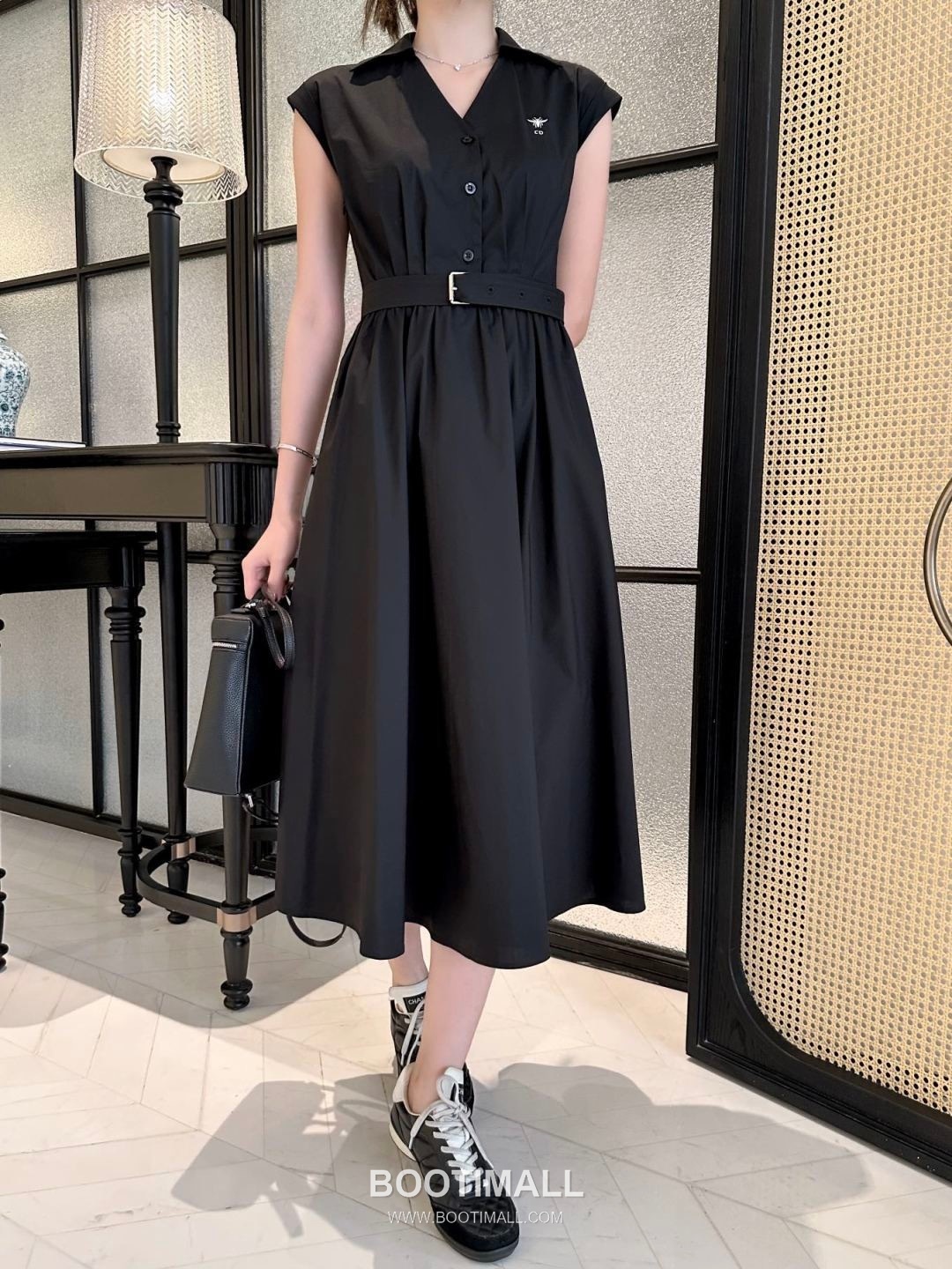 Dior 2026 S/S Polyester Dress Bee Embroidered Logo Detail 디올 폴리에스터 드레스 비 자수 로고 디테일 6