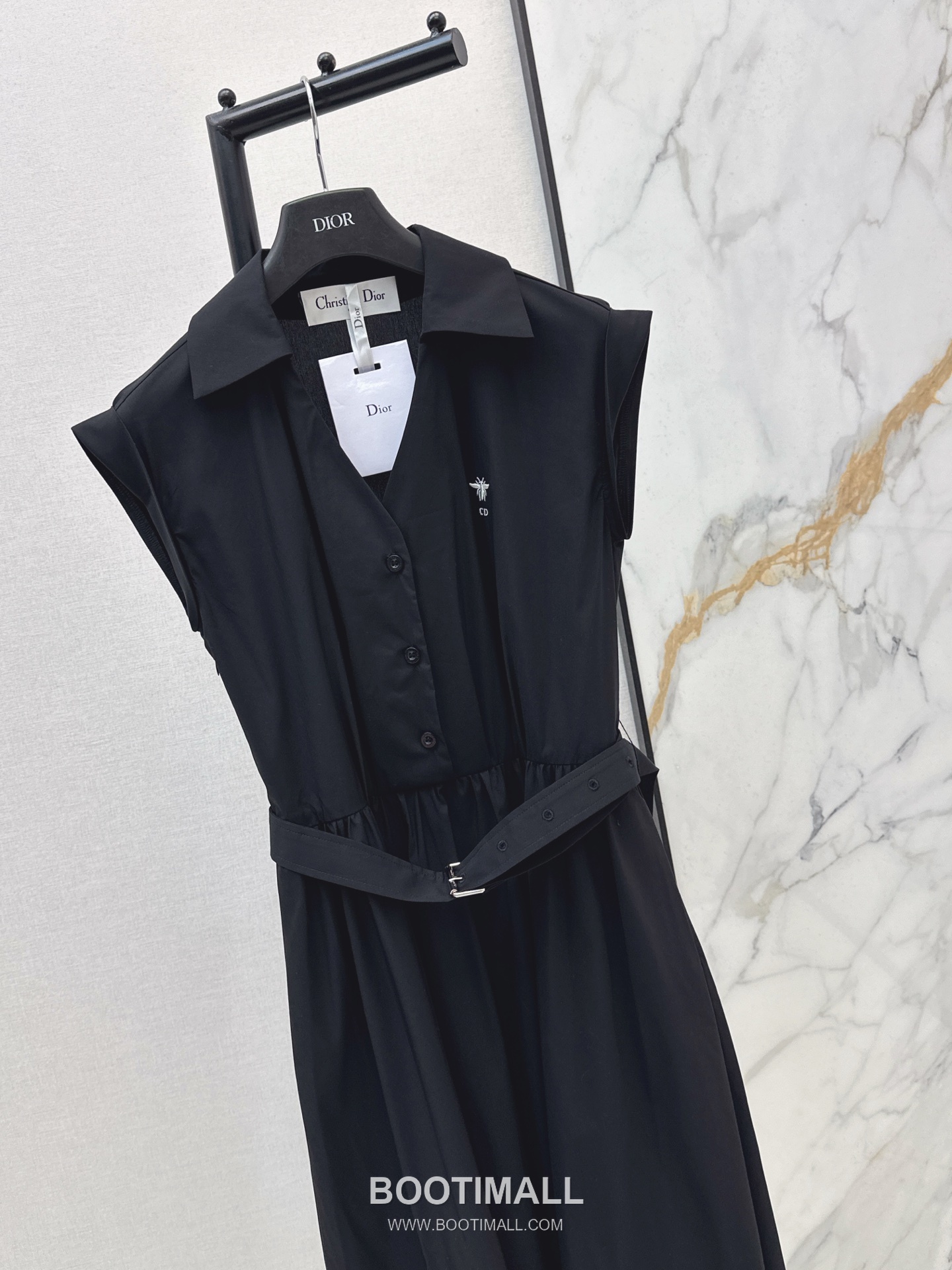 Dior 2026 S/S Polyester Dress Bee Embroidered Logo Detail 디올 폴리에스터 드레스 비 자수 로고 디테일 12