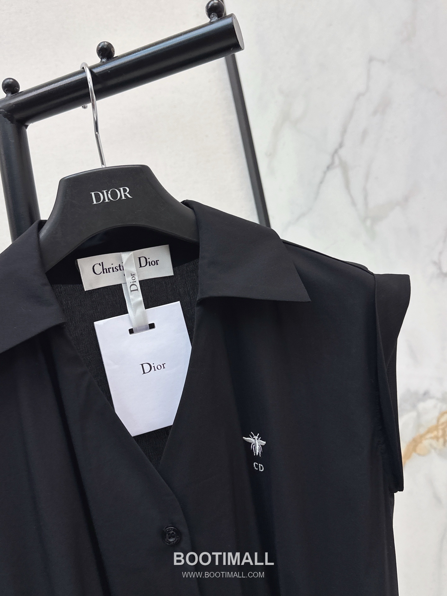 Dior 2026 S/S Polyester Dress Bee Embroidered Logo Detail 디올 폴리에스터 드레스 비 자수 로고 디테일 14