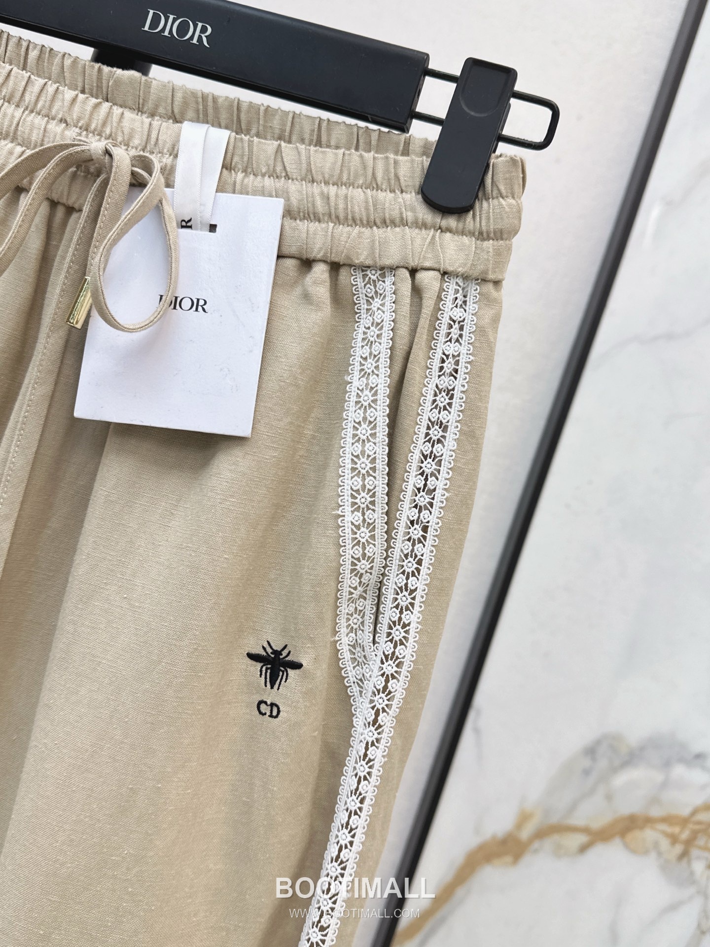 Dior 2026 S/S Linen Blend Pants Straight Fit Lace Detail 디올 린넨 블렌드 팬츠 스트레이트 핏 레이스 디테일 15