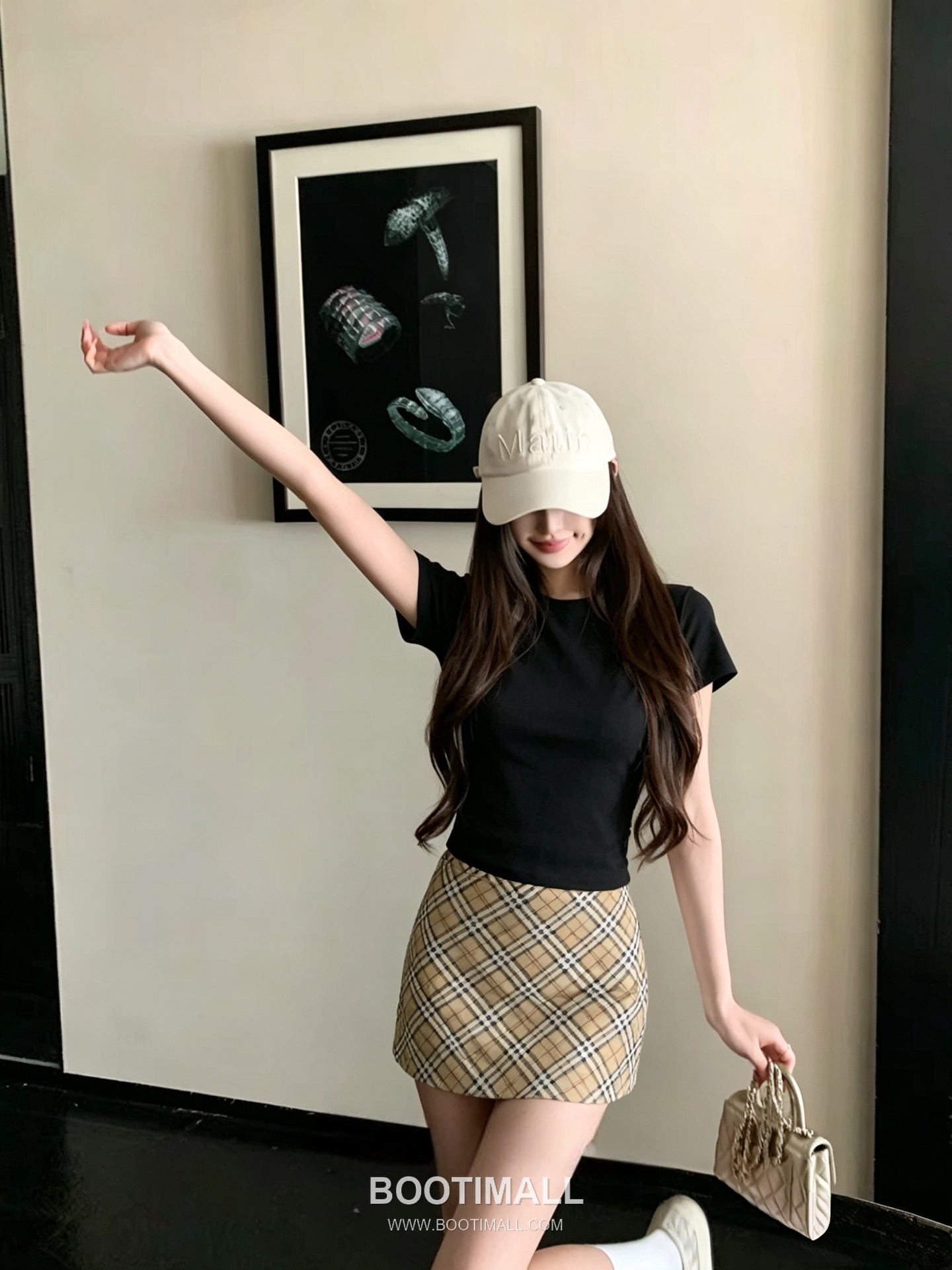 Burberry 2026 S/S Cotton Polyester Set Cropped T-Shirt Check Skirt Lace Detail 버버리 코튼 폴리에스터 세트 크롭 티셔츠 체크 스커트 레이스 디테일 11