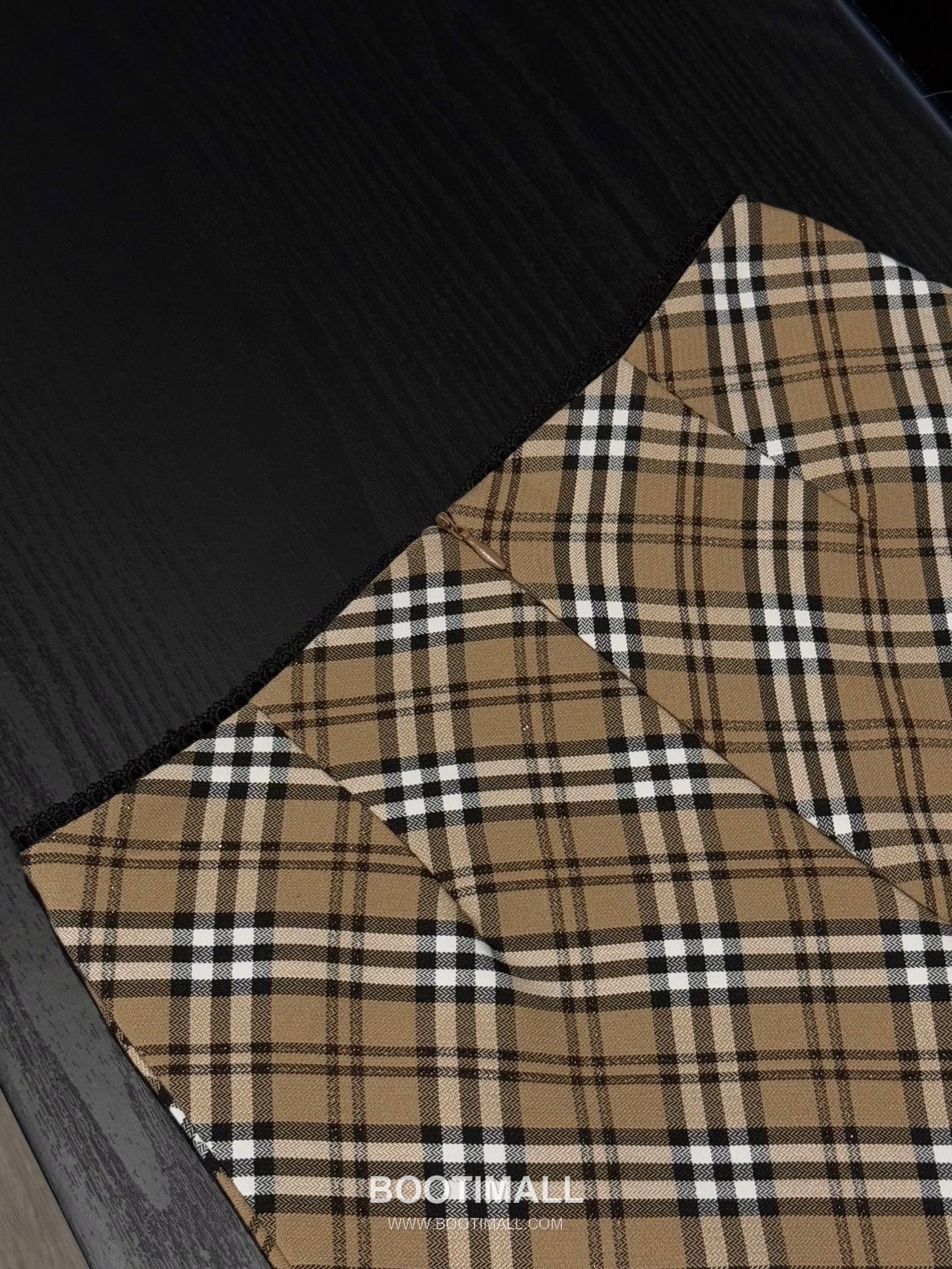 Burberry 2026 S/S Cotton Polyester Set Cropped T-Shirt Check Skirt Lace Detail 버버리 코튼 폴리에스터 세트 크롭 티셔츠 체크 스커트 레이스 디테일 29