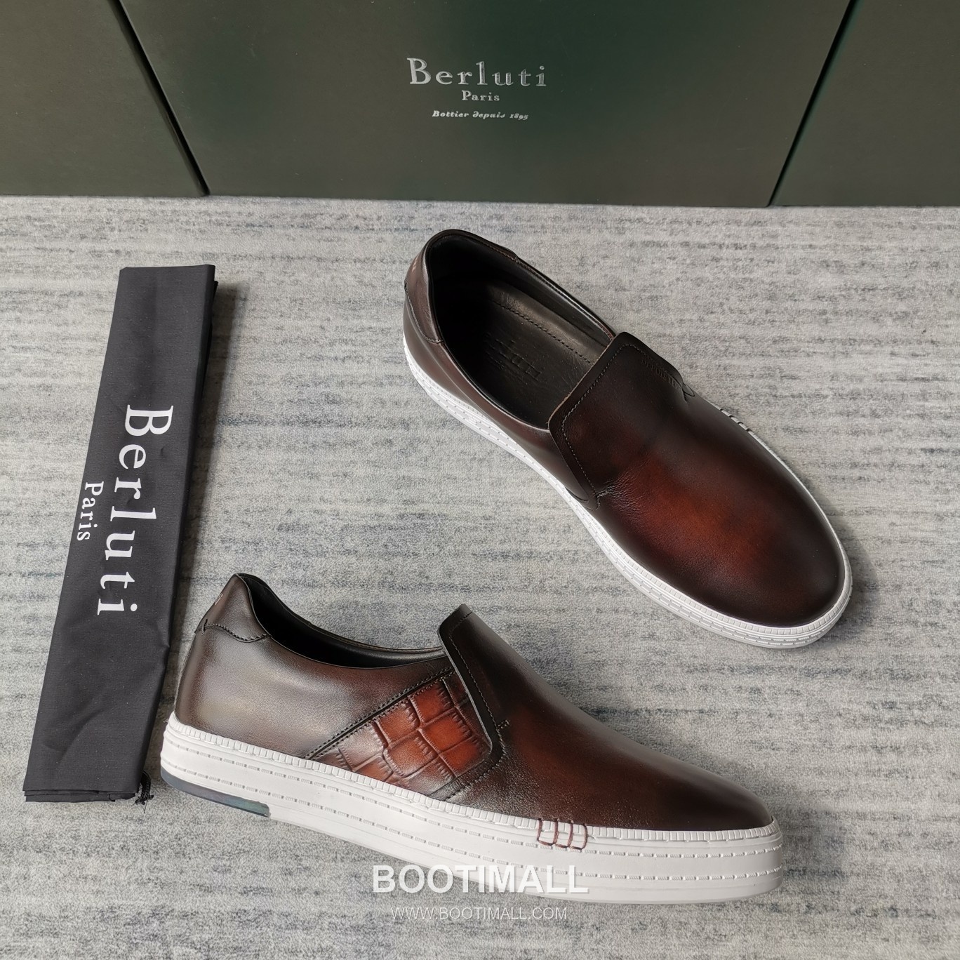 Berluti Playtime Palermo Croc Embossed Calfskin Leather Slip-On Sneakers with Scritto TPU Sole Detail 벨루티 플레이타임 팔레르모 크로크 엠보싱 카프스킨 레더 슬립온 스니커즈 3.5cm 3