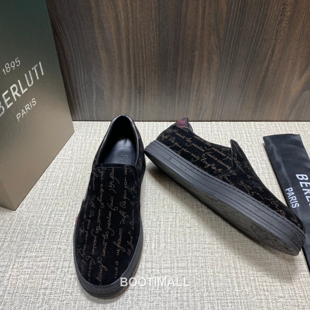 Berluti Playtime Palermo Suede Calfskin Slip-On Sneakers with Scritto TPU Sole Detail 벨루티 플레이타임 팔레르모 스웨이드 카프스킨 슬립온 스니커즈 3.5cm 4