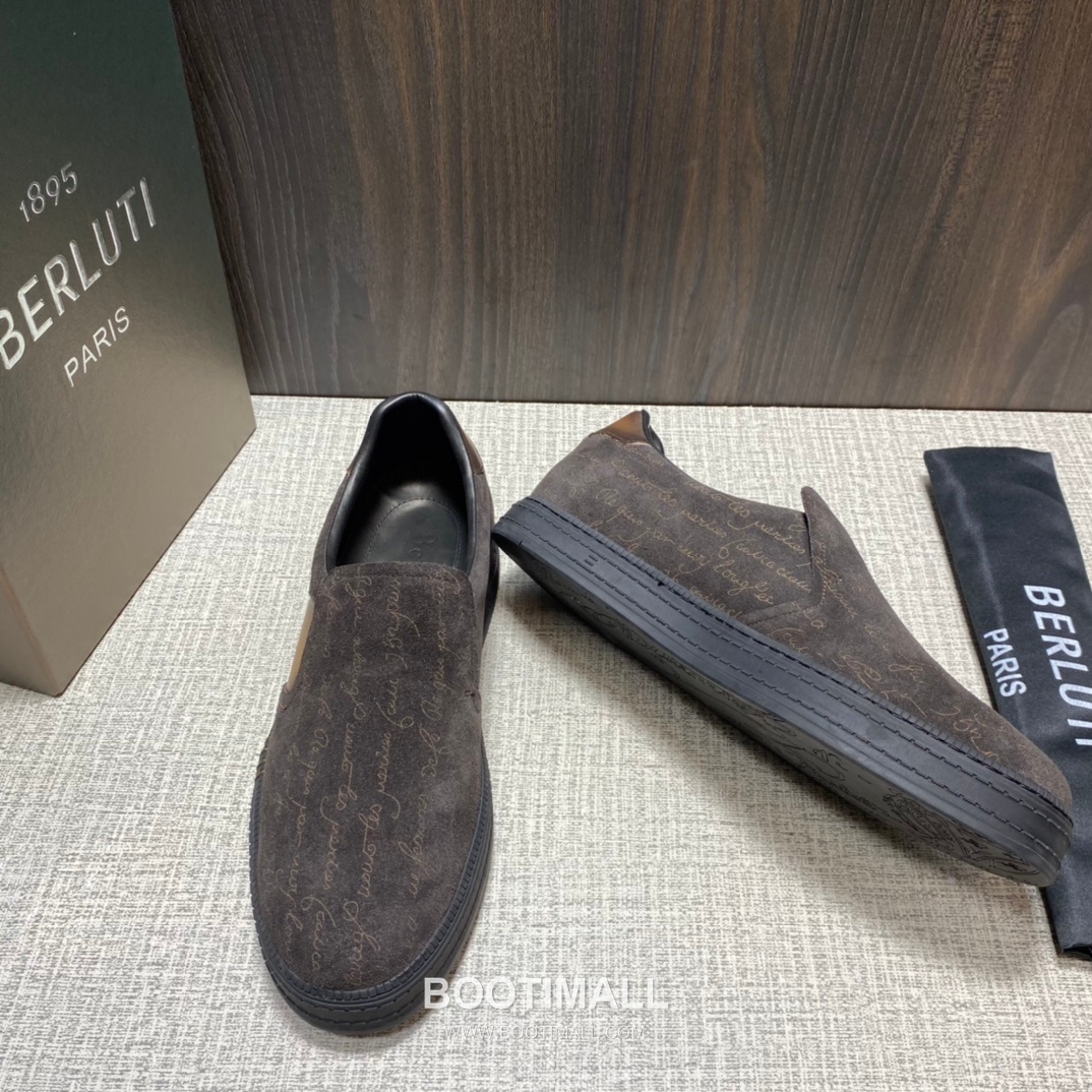 Berluti Playtime Palermo Suede Calfskin Slip-On Sneakers with Scritto TPU Sole Detail 벨루티 플레이타임 팔레르모 스웨이드 카프스킨 슬립온 스니커즈 3.5cm 4