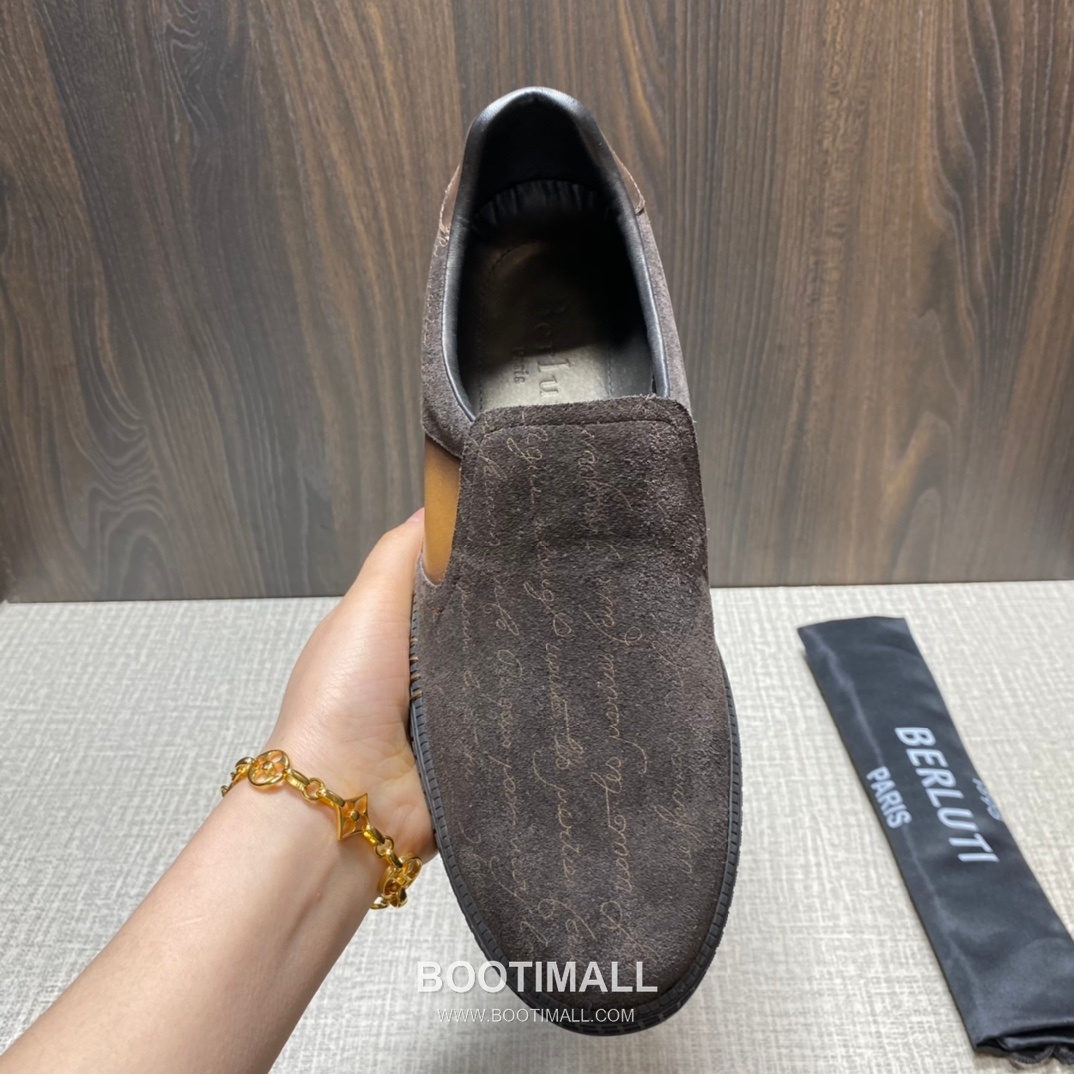 Berluti Playtime Palermo Suede Calfskin Slip-On Sneakers with Scritto TPU Sole Detail 벨루티 플레이타임 팔레르모 스웨이드 카프스킨 슬립온 스니커즈 3.5cm 7