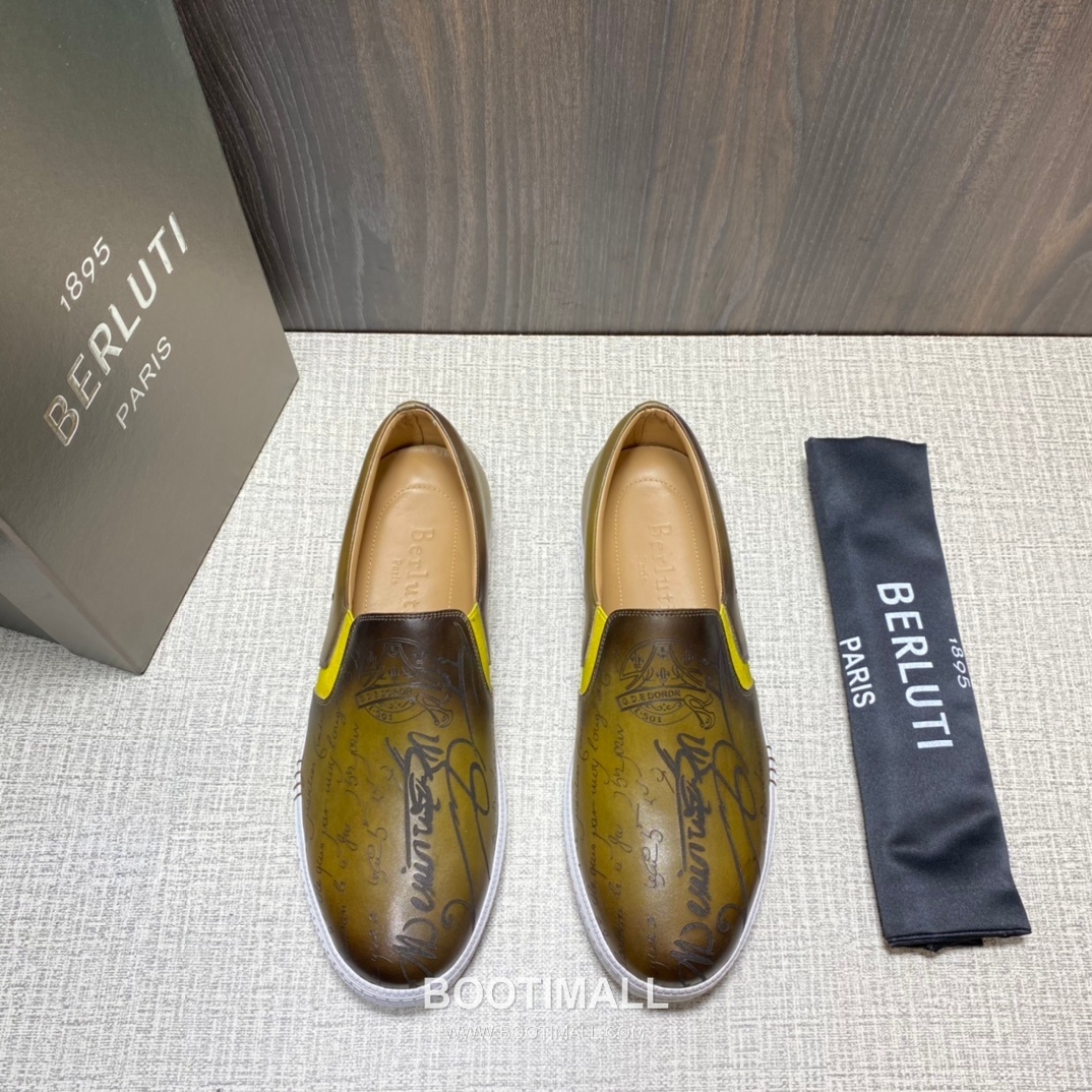 Berluti Playtime Palermo Calfskin Leather Slip-On Sneakers with Scritto TPU Sole Detail 벨루티 플레이타임 팔레르모 카프스킨 레더 슬립온 스니커즈 3.5cm 1