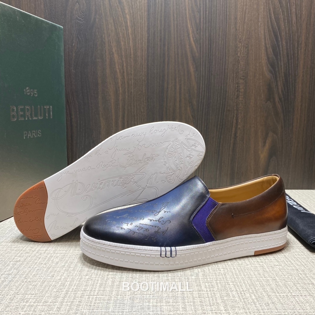 Berluti Playtime Palermo Calfskin Leather Slip-On Sneakers with Scritto TPU Sole Detail 벨루티 플레이타임 팔레르모 카프스킨 레더 슬립온 스니커즈 3.5cm 5