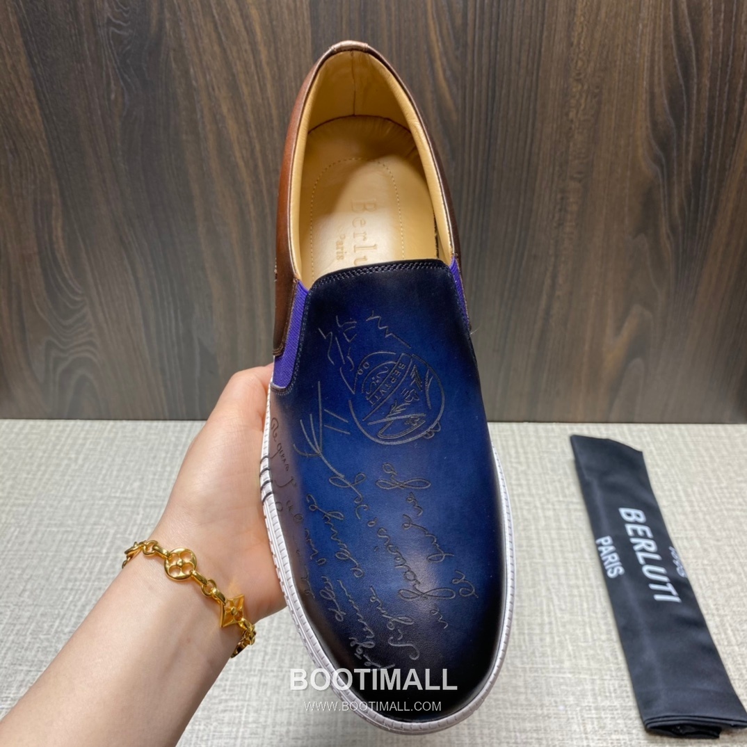 Berluti Playtime Palermo Calfskin Leather Slip-On Sneakers with Scritto TPU Sole Detail 벨루티 플레이타임 팔레르모 카프스킨 레더 슬립온 스니커즈 3.5cm 7